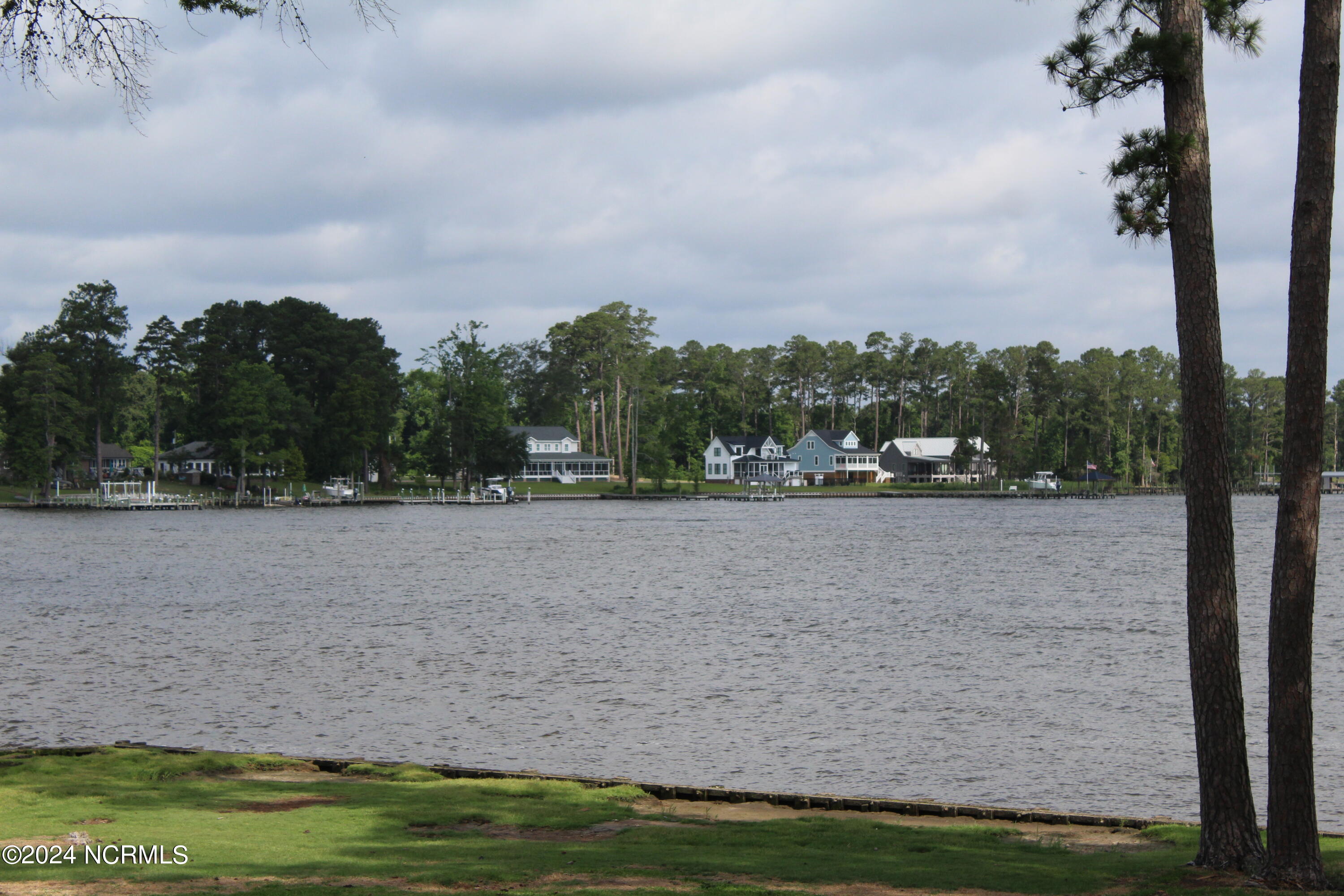 312 Maritime Loop Drive, Bath, NC, 27808