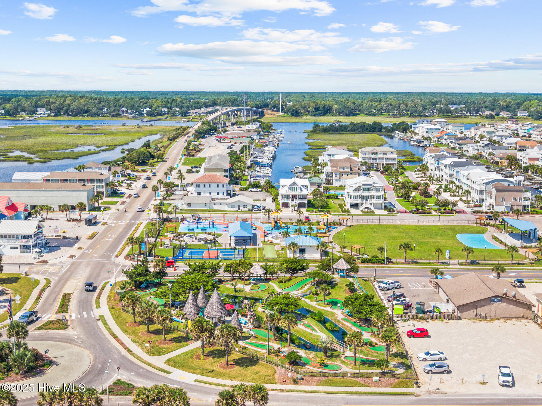 100528251 | Photo 43