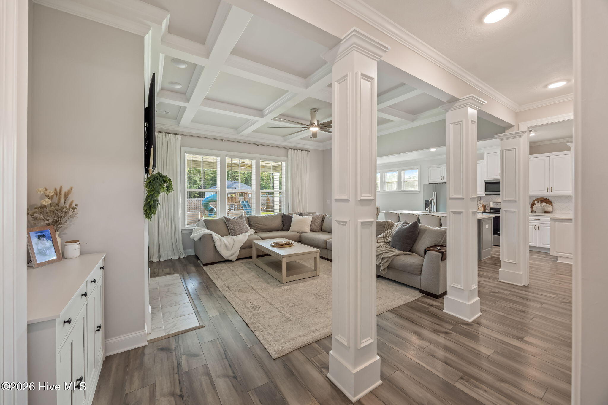 16-web-or-mls-235 Prominence Drive-41