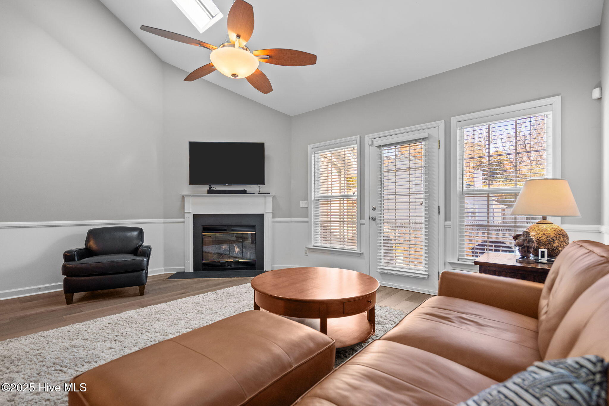 100546041 | Photo 10