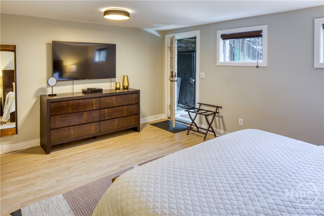 108 W Jones Street, Savannah, GA, 31401