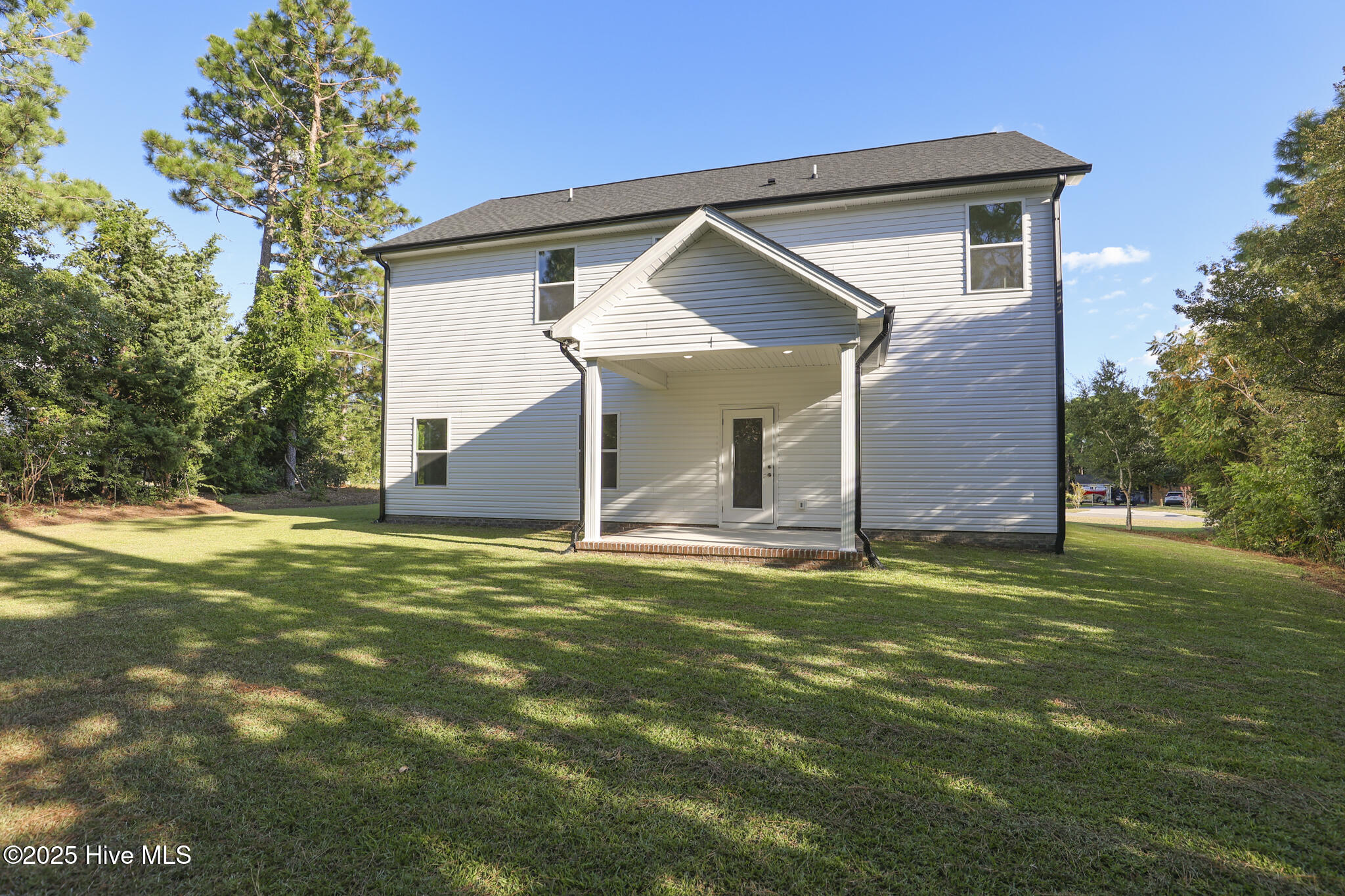 Homes for sale in Cape Carteret, NC | 144 Bobwhite Cir, Cape Carteret, NC 28584 | MLS# 100518494
