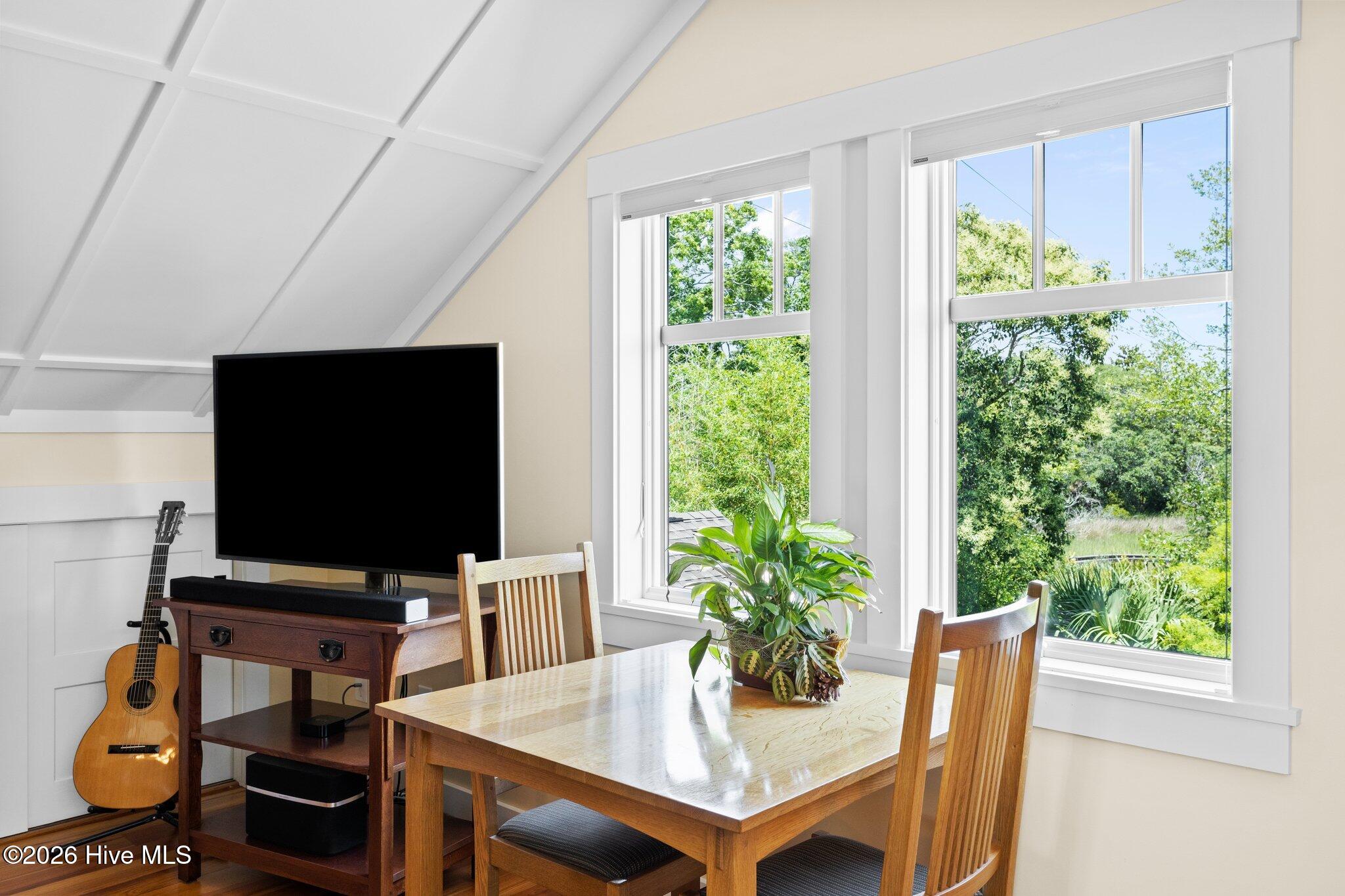 105 3rd Street,Beaufort