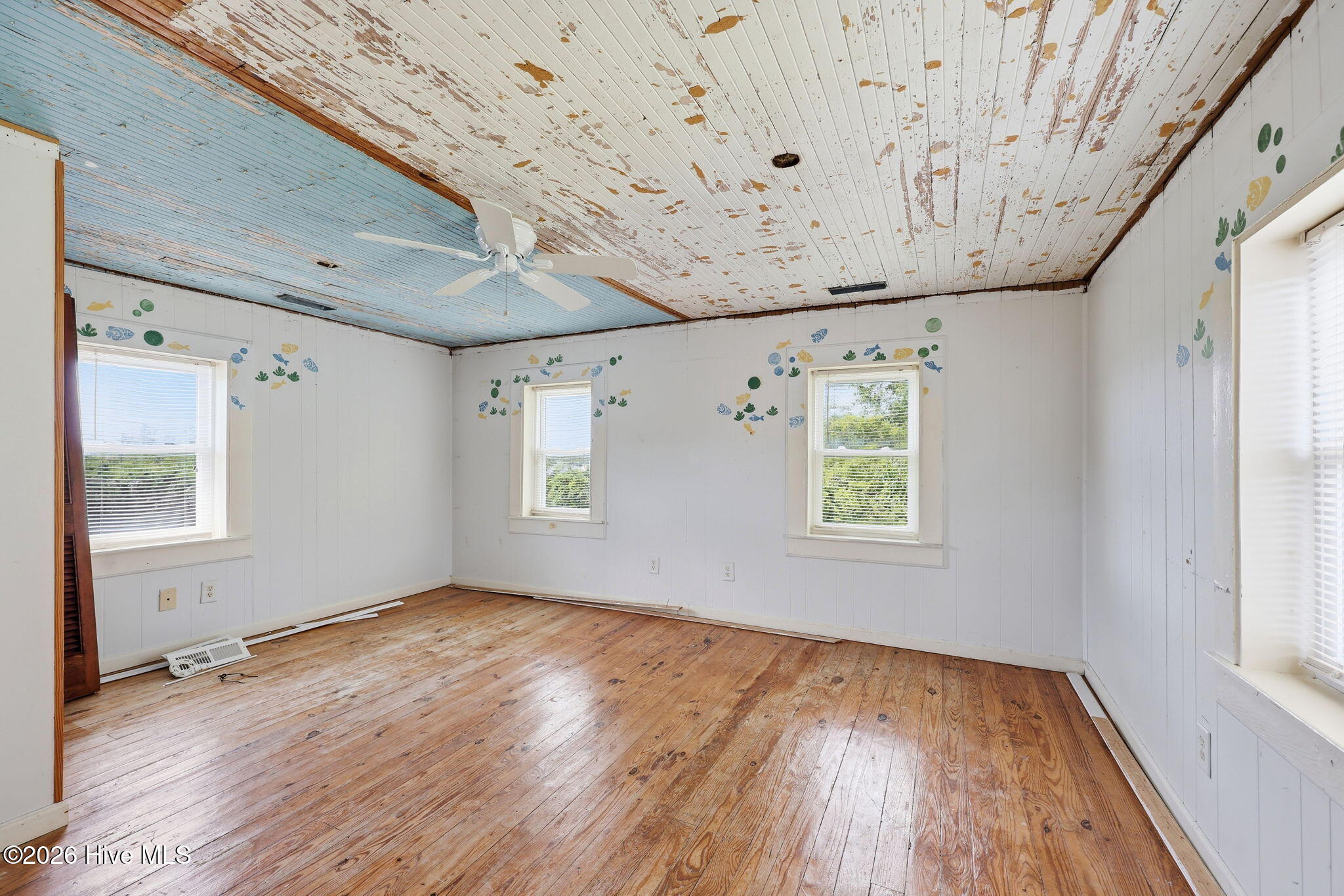 3246 Cedar Island Road,Cedar Island