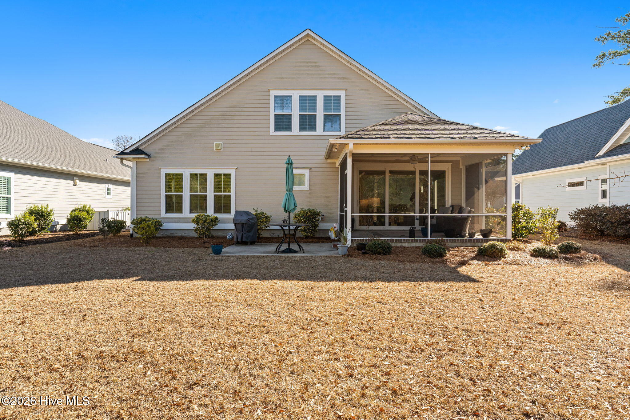 100552042 | Photo 45