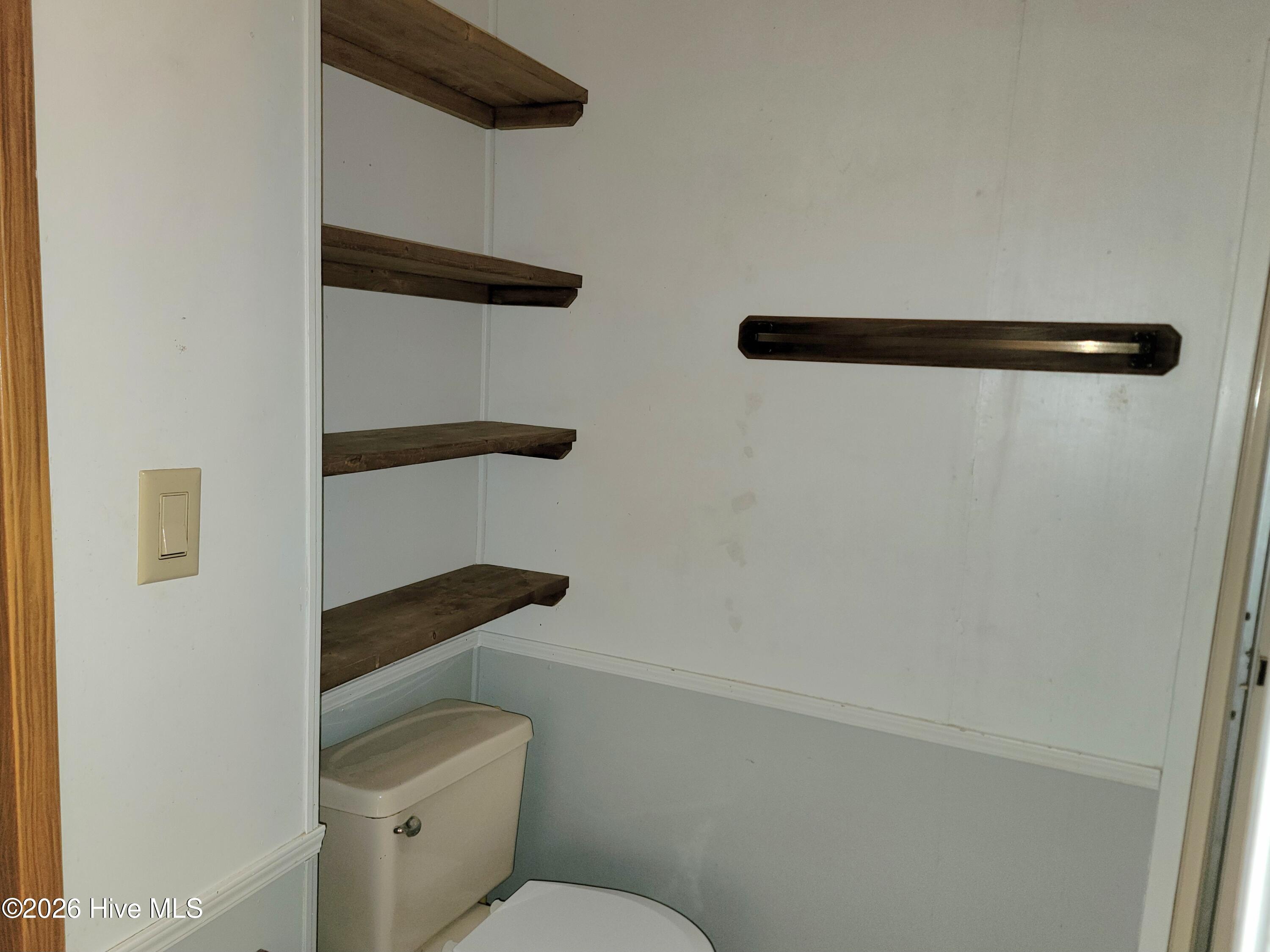 100551127 | Photo 24