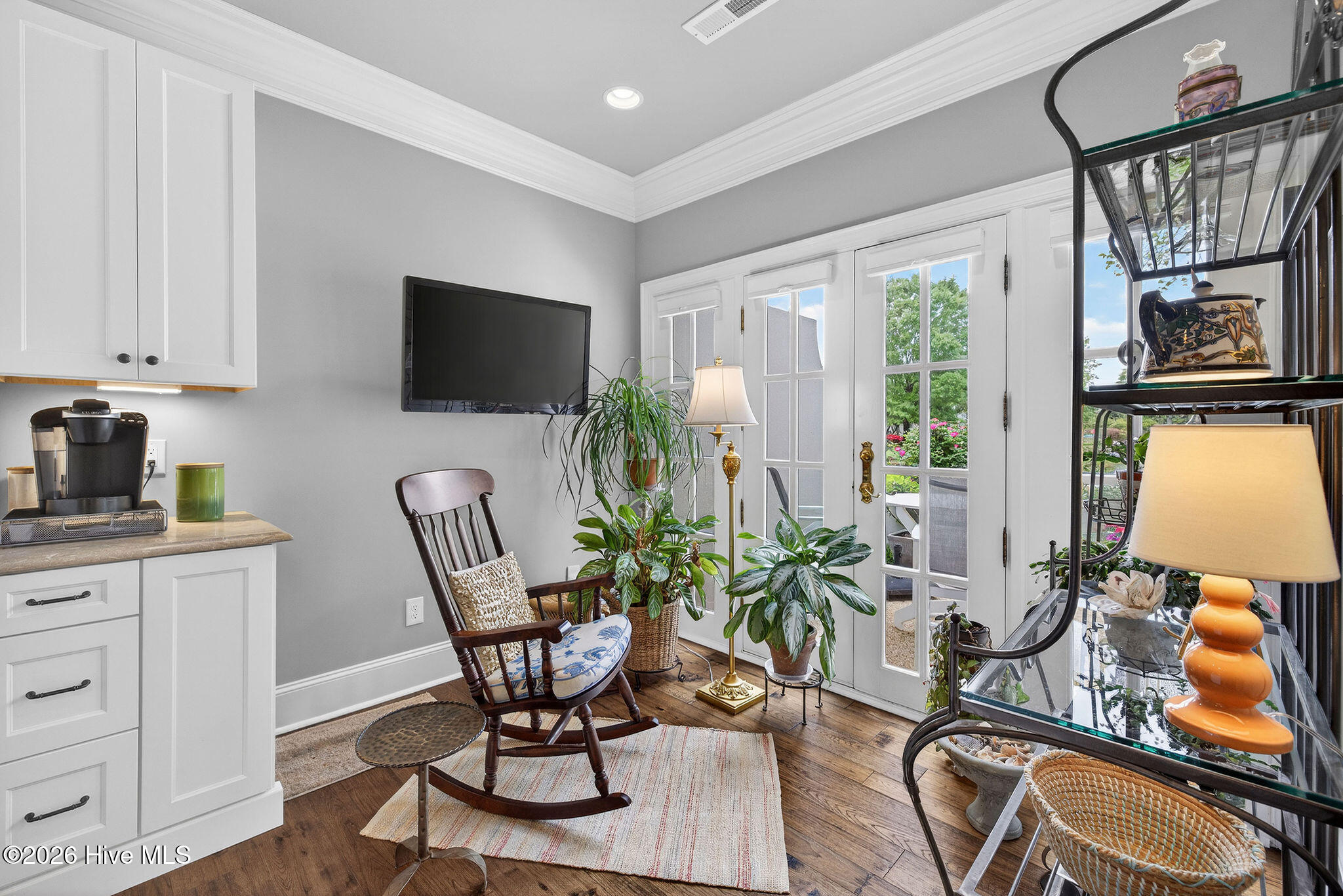 100565960 | Photo 28