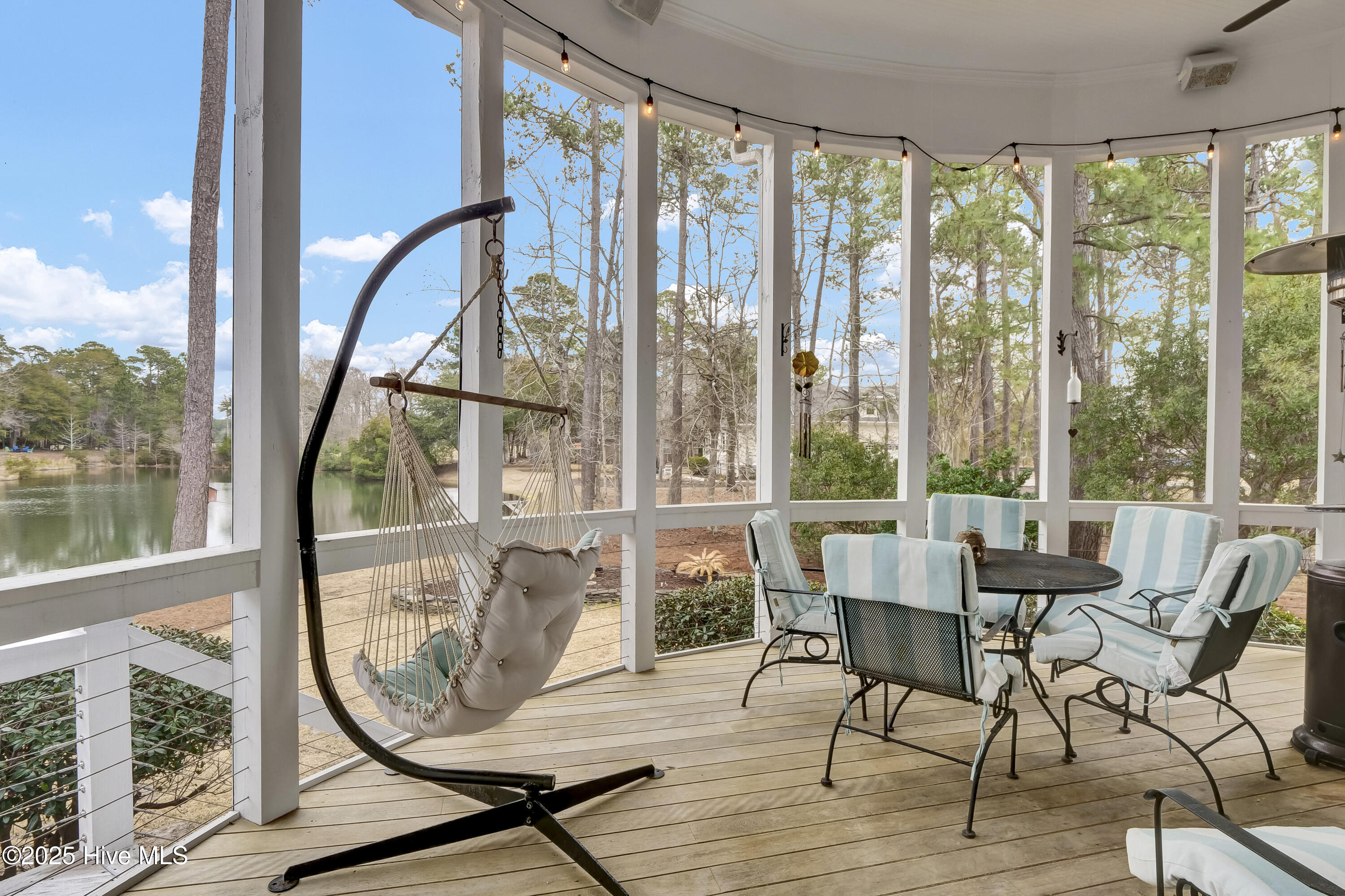 100494550 | Photo 26