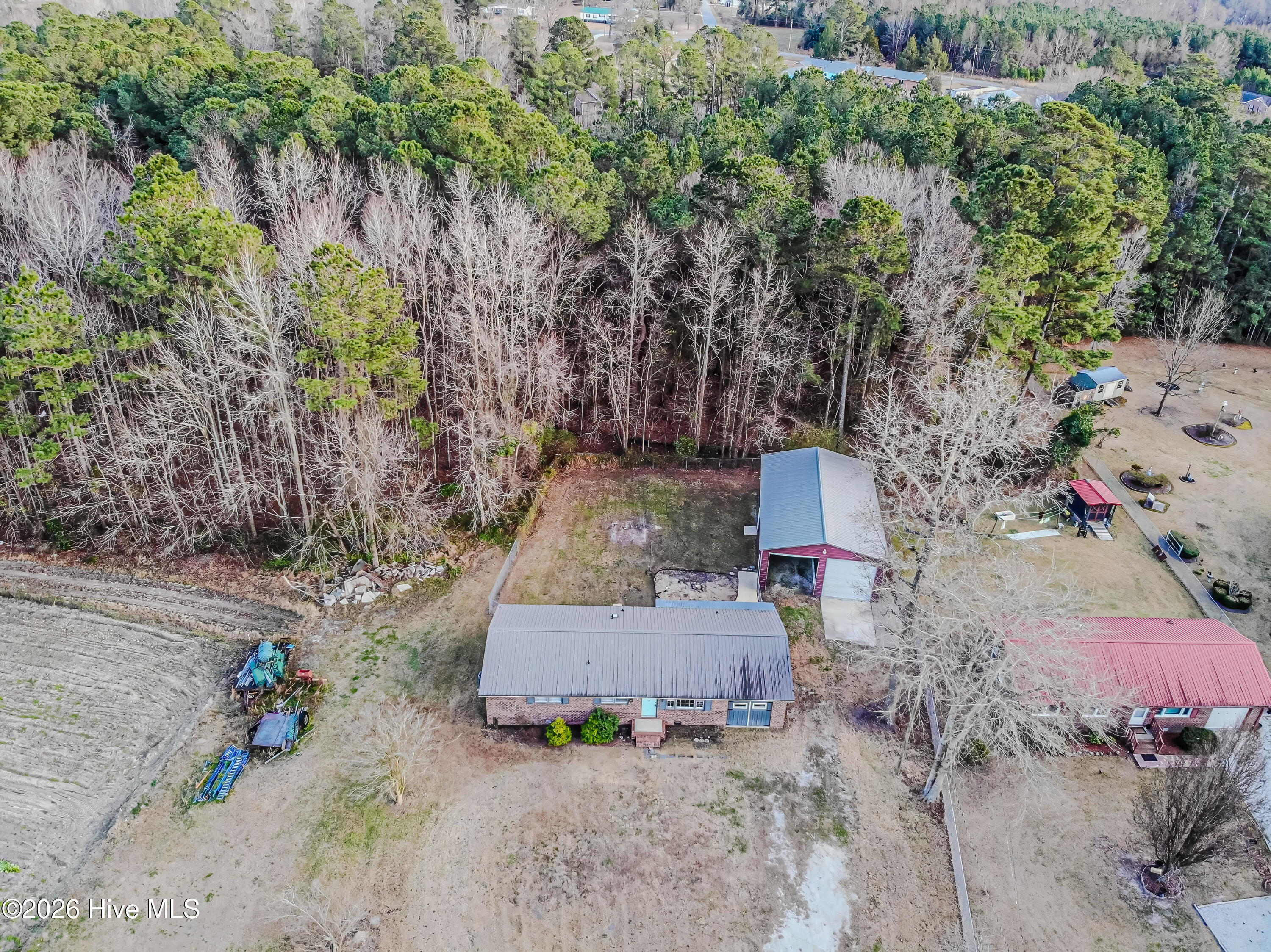 100549124 | Photo 53