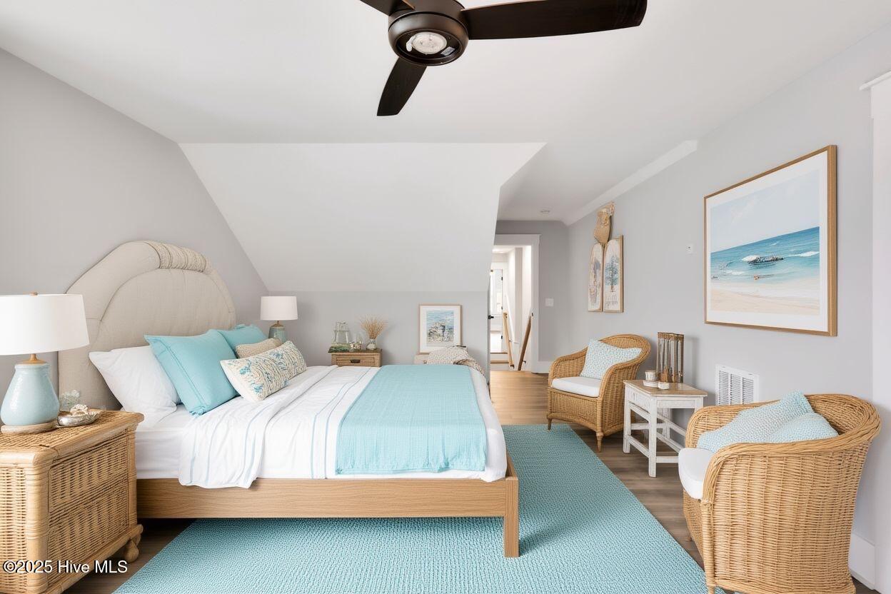 100544245 | Photo 42