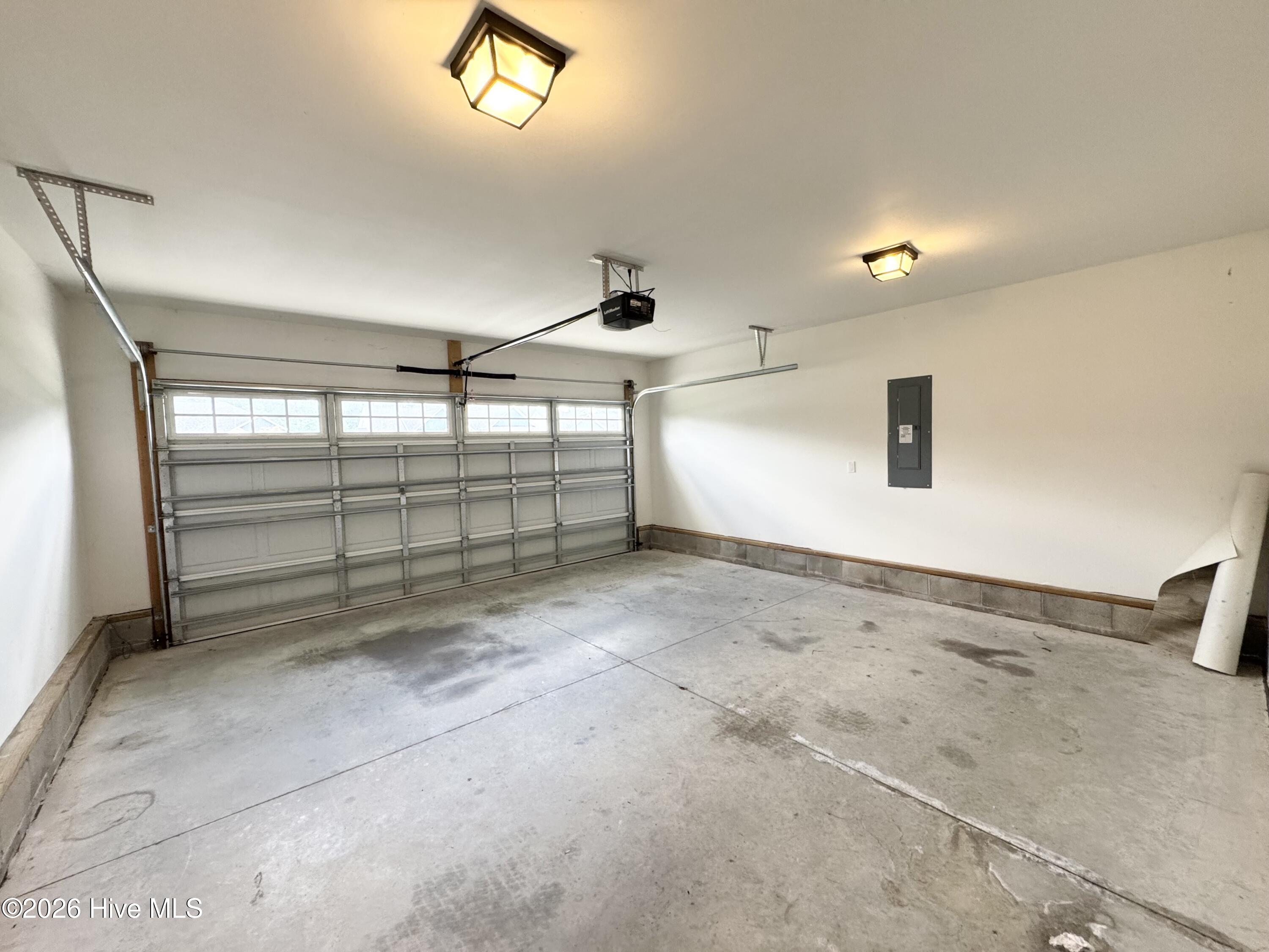 127 Waterford Way,Maysville