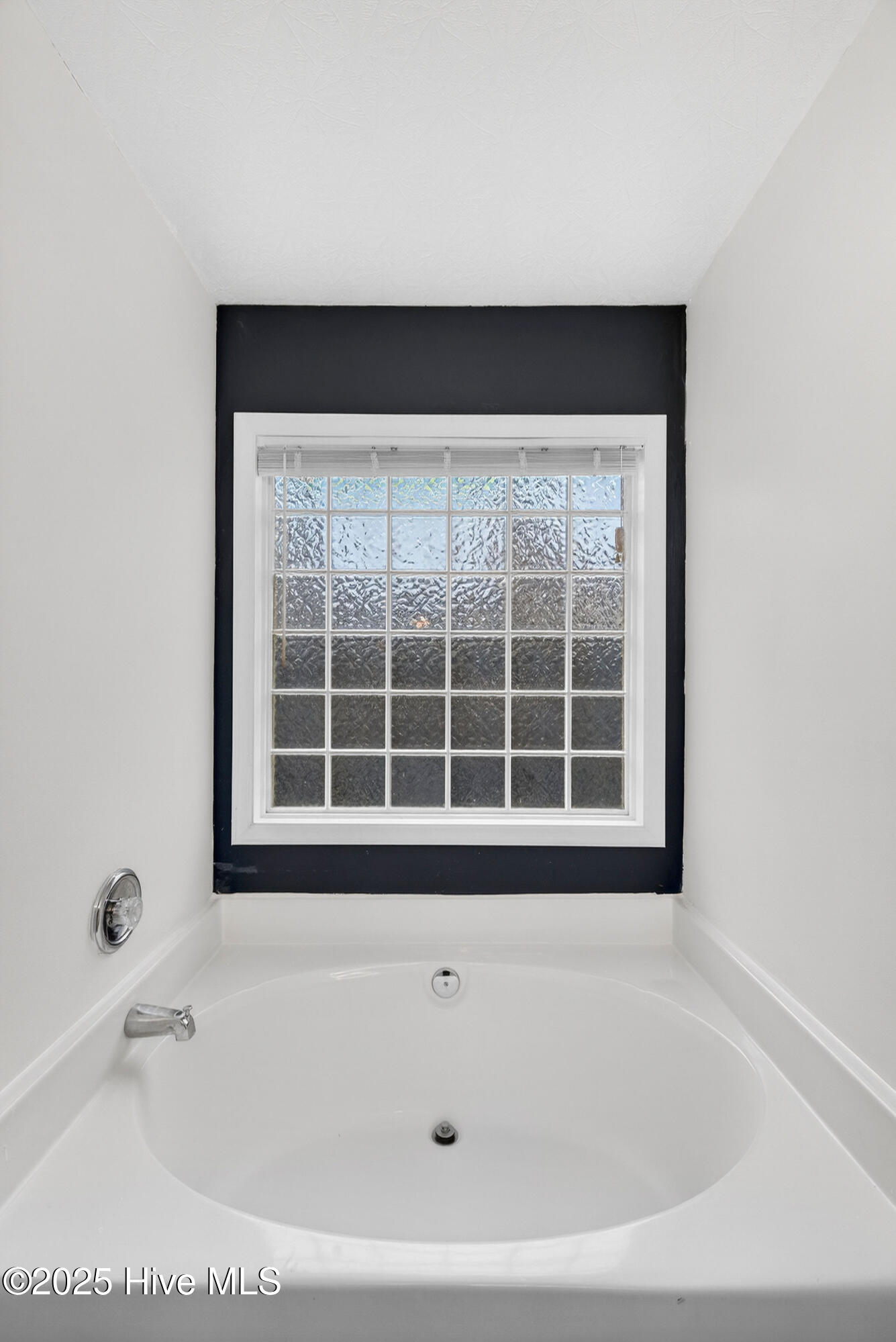 100543269 | Photo 22