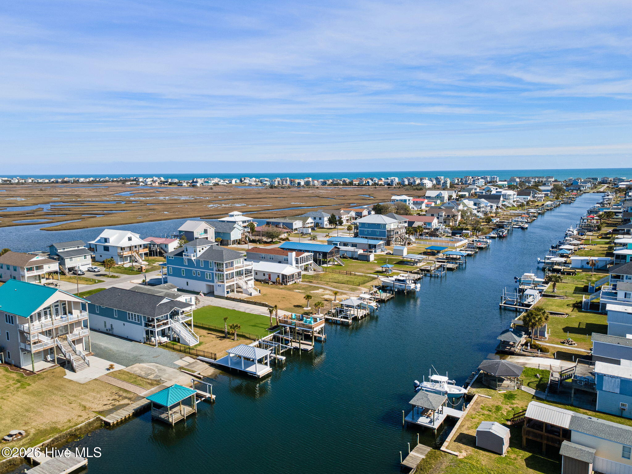 100561406 | Photo 68