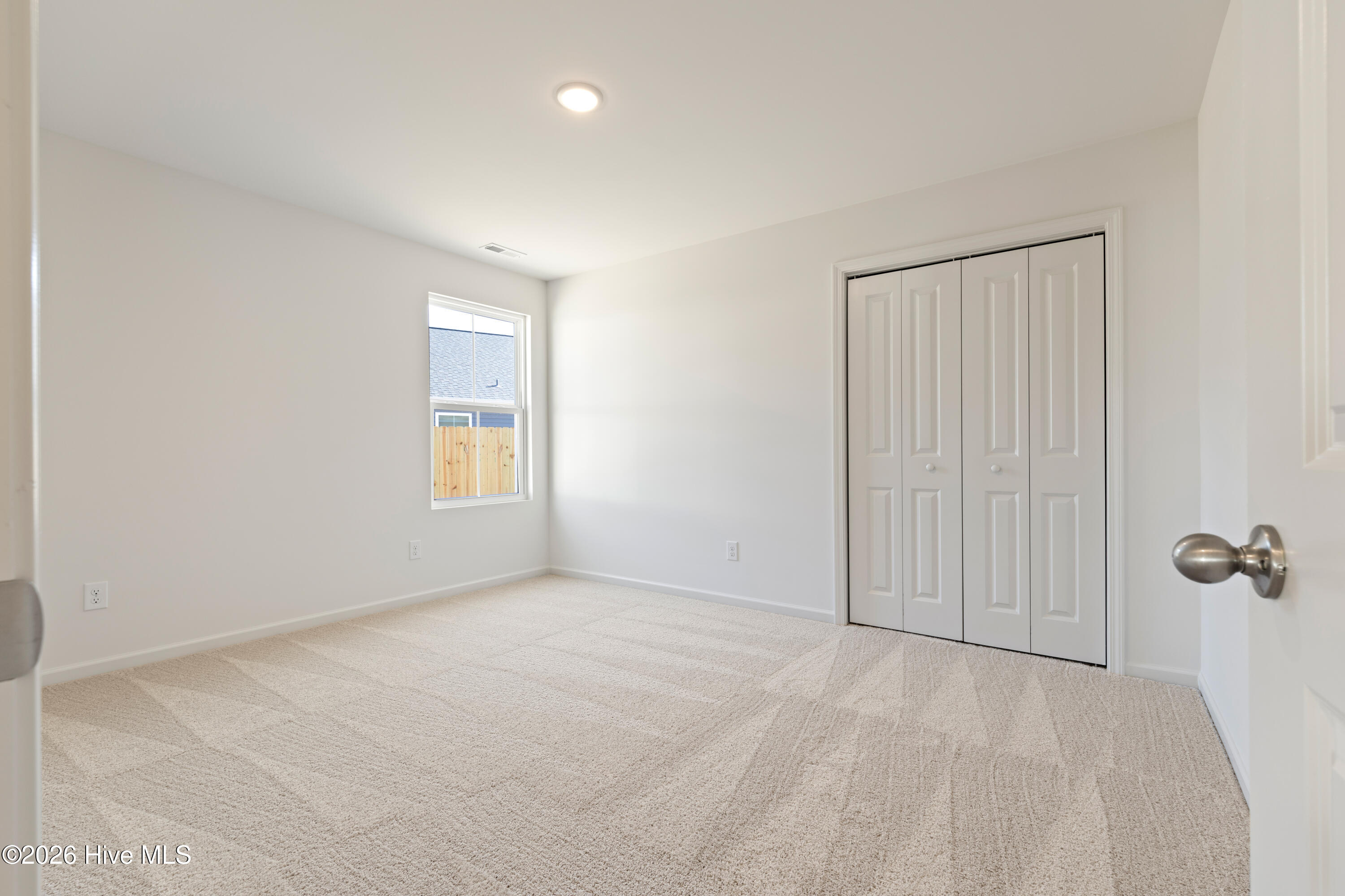 100546479 | Photo 20