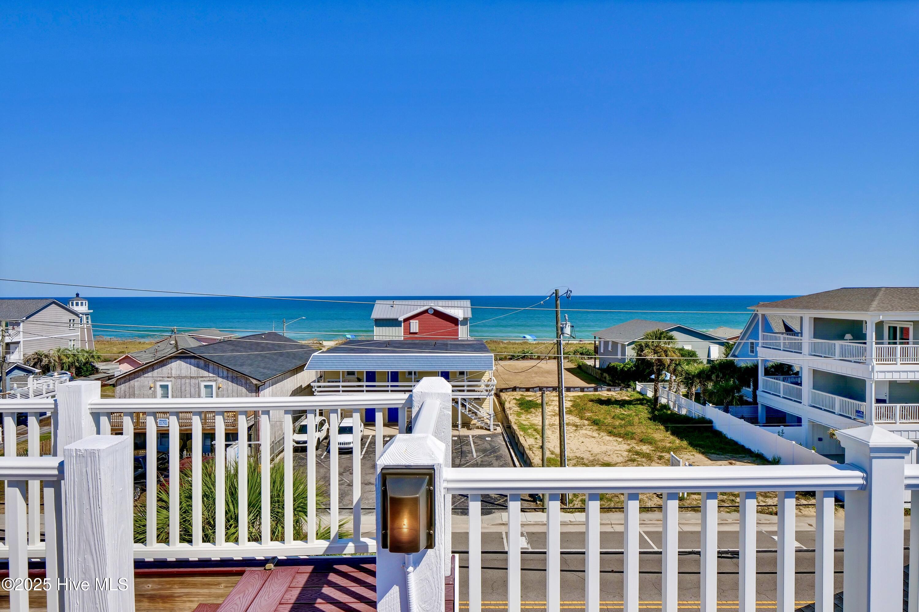 100523371 | Photo 18