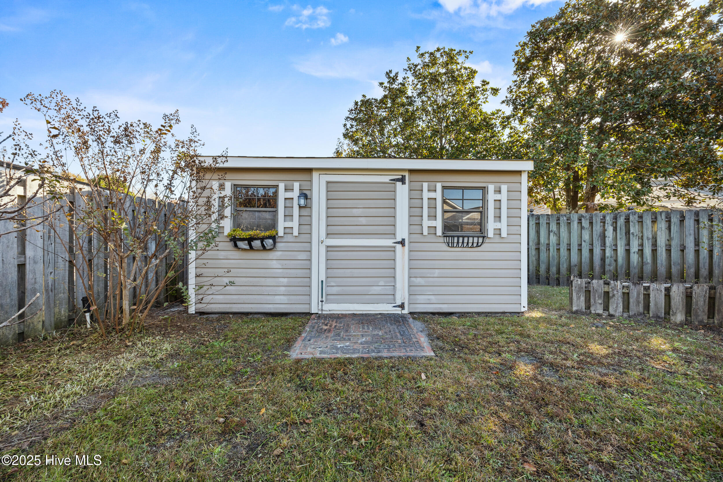 100541714 | Photo 39