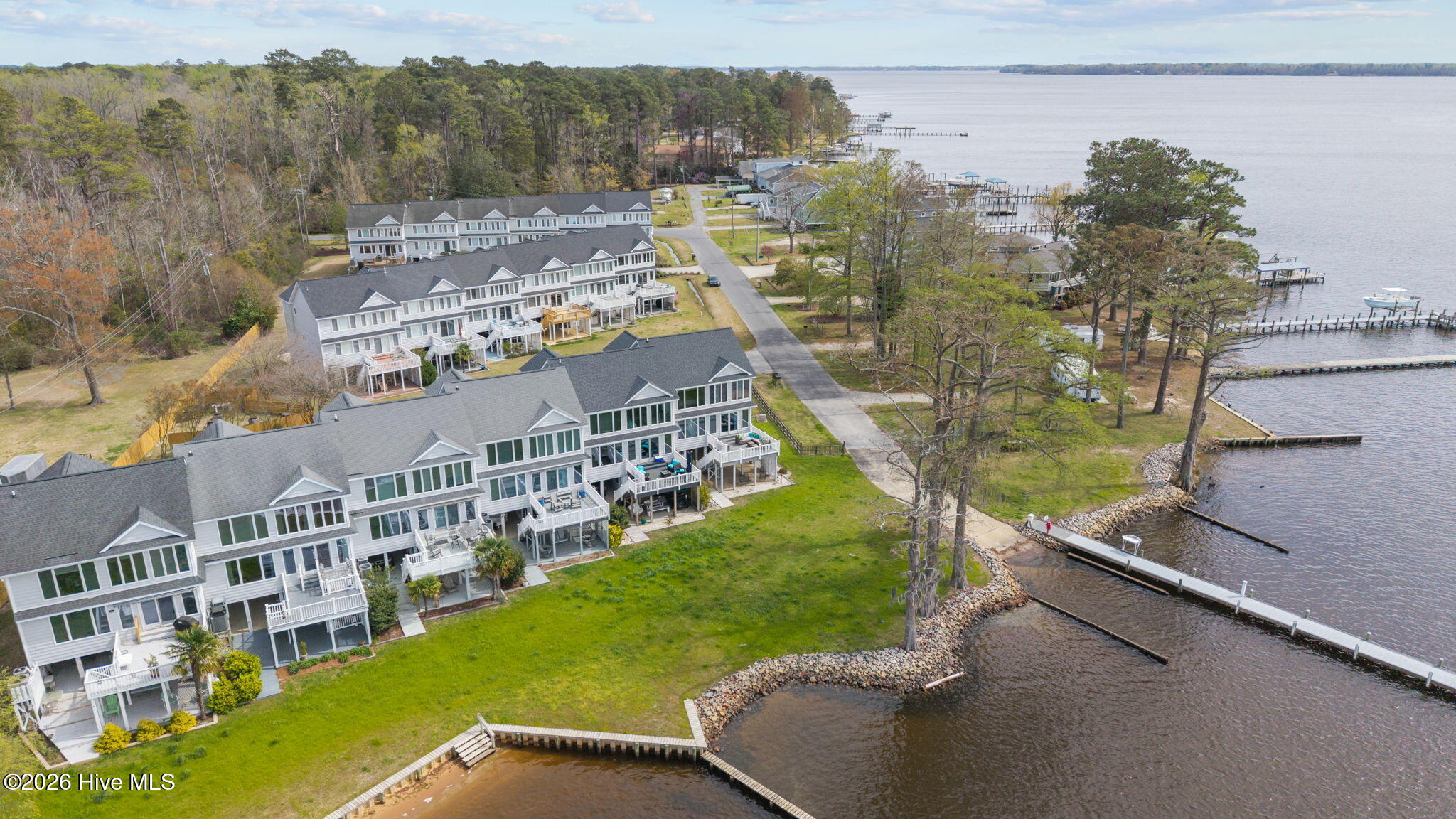 102 Cypress Bay, Washington, NC, 27889