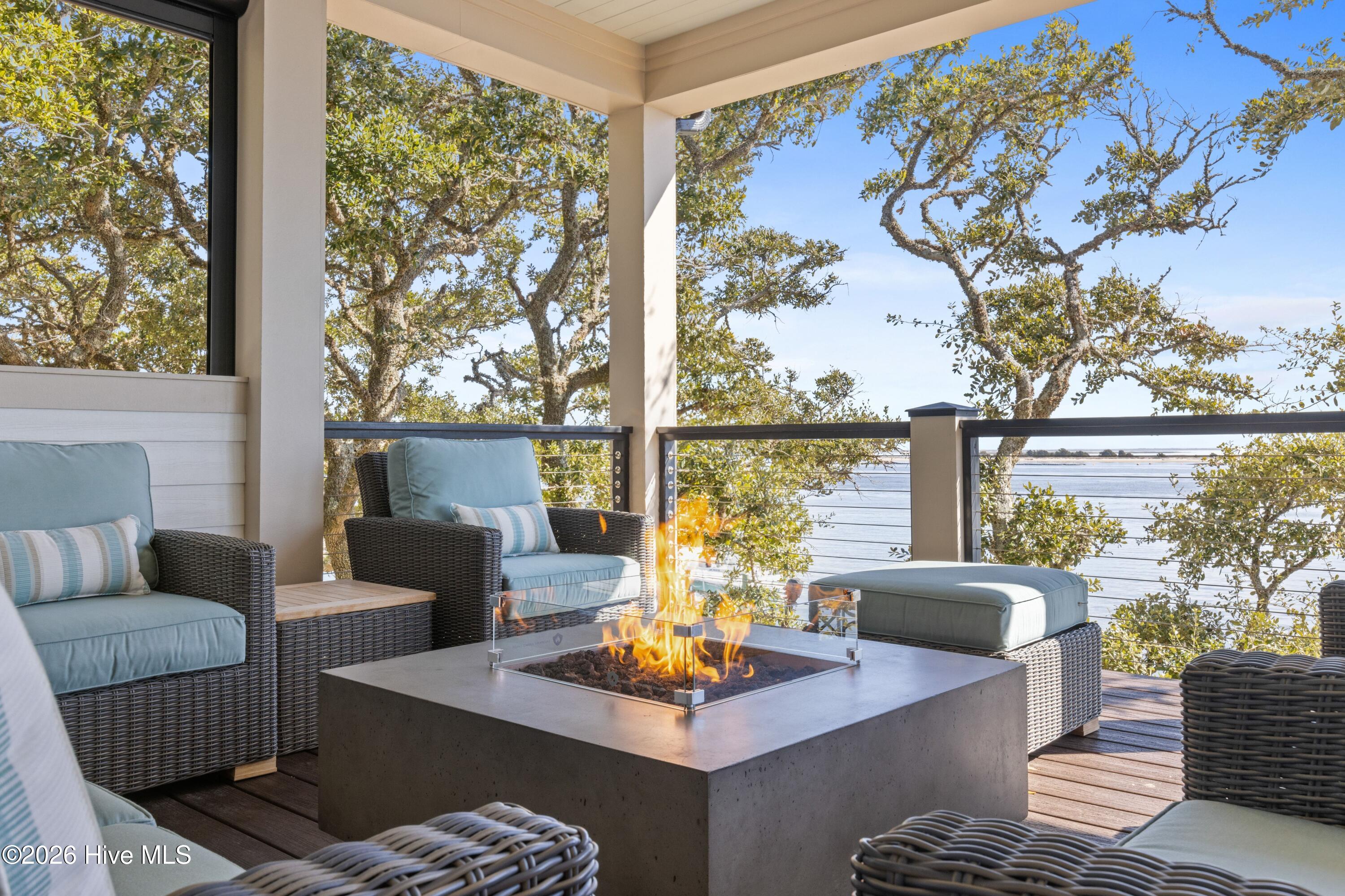 100556008 | Photo 27