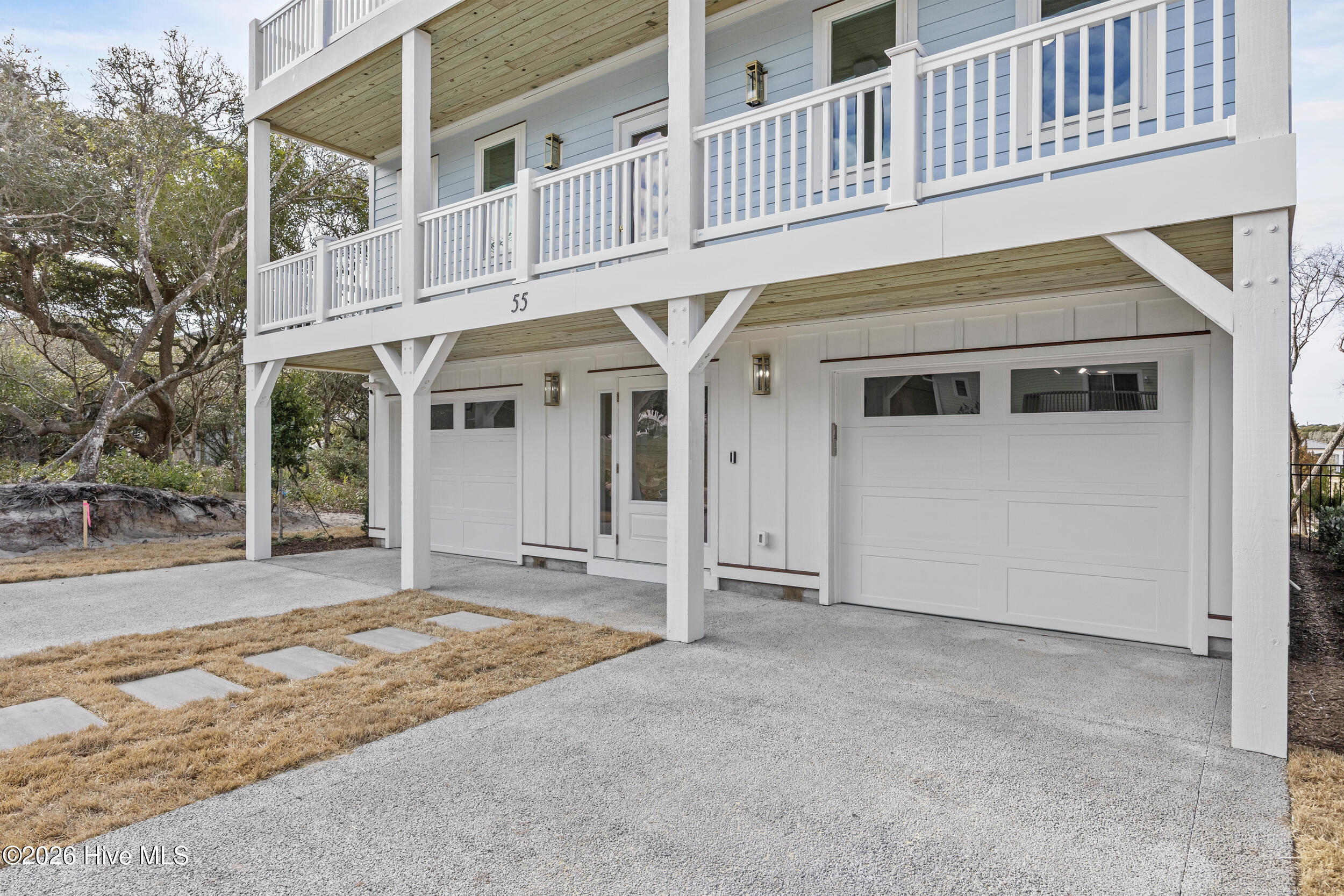 100543064 | Photo 87