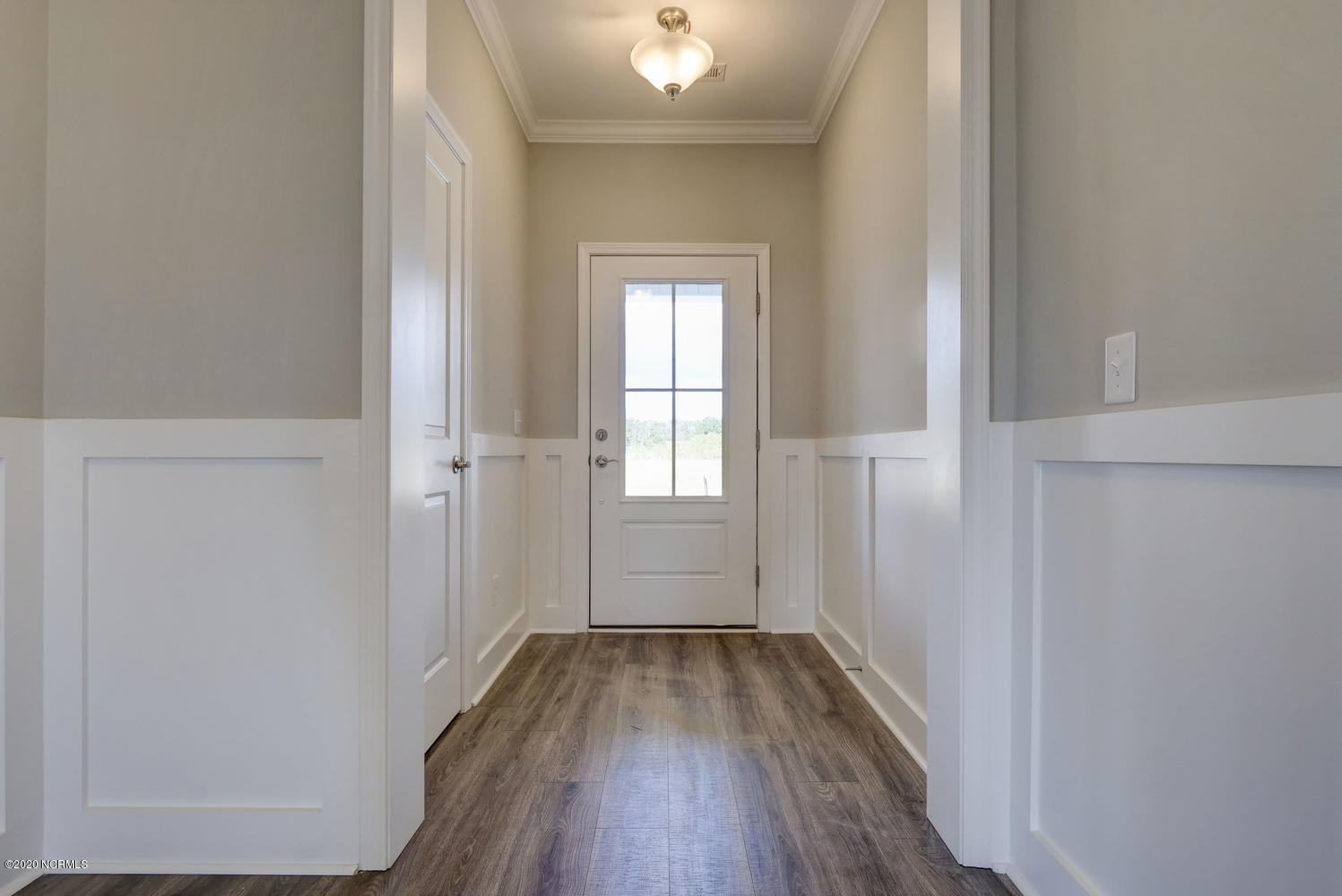 1226 Big Field Drive Castle-large-003-5-