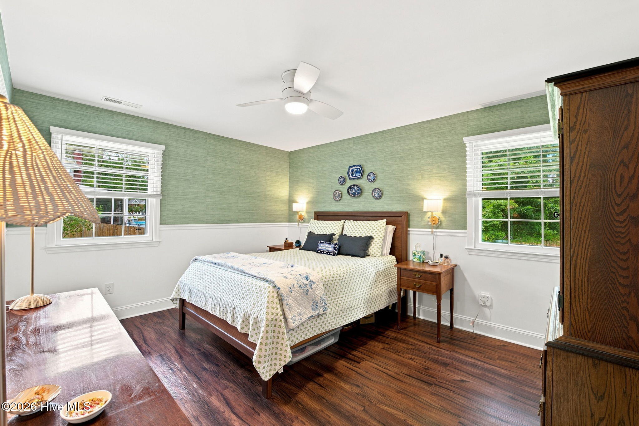 403 W Wilson Creek Drive,Trent Woods