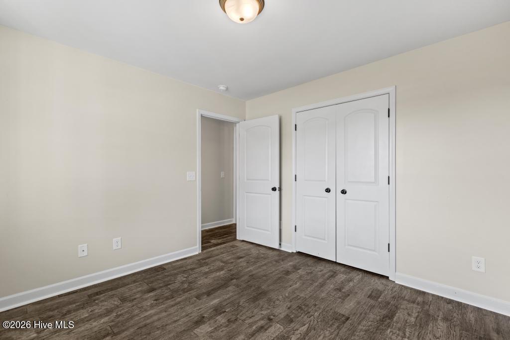 100567312 | Photo 21