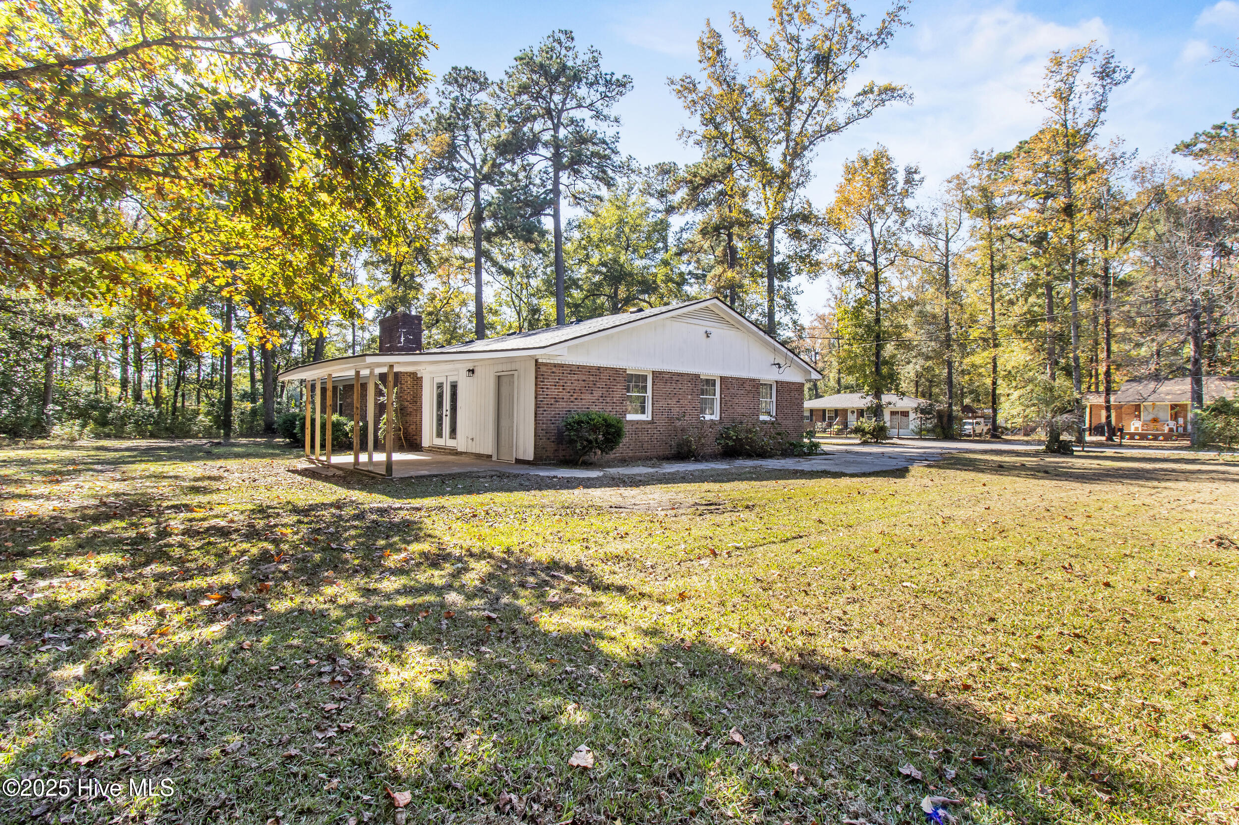 100540199 | Photo 25