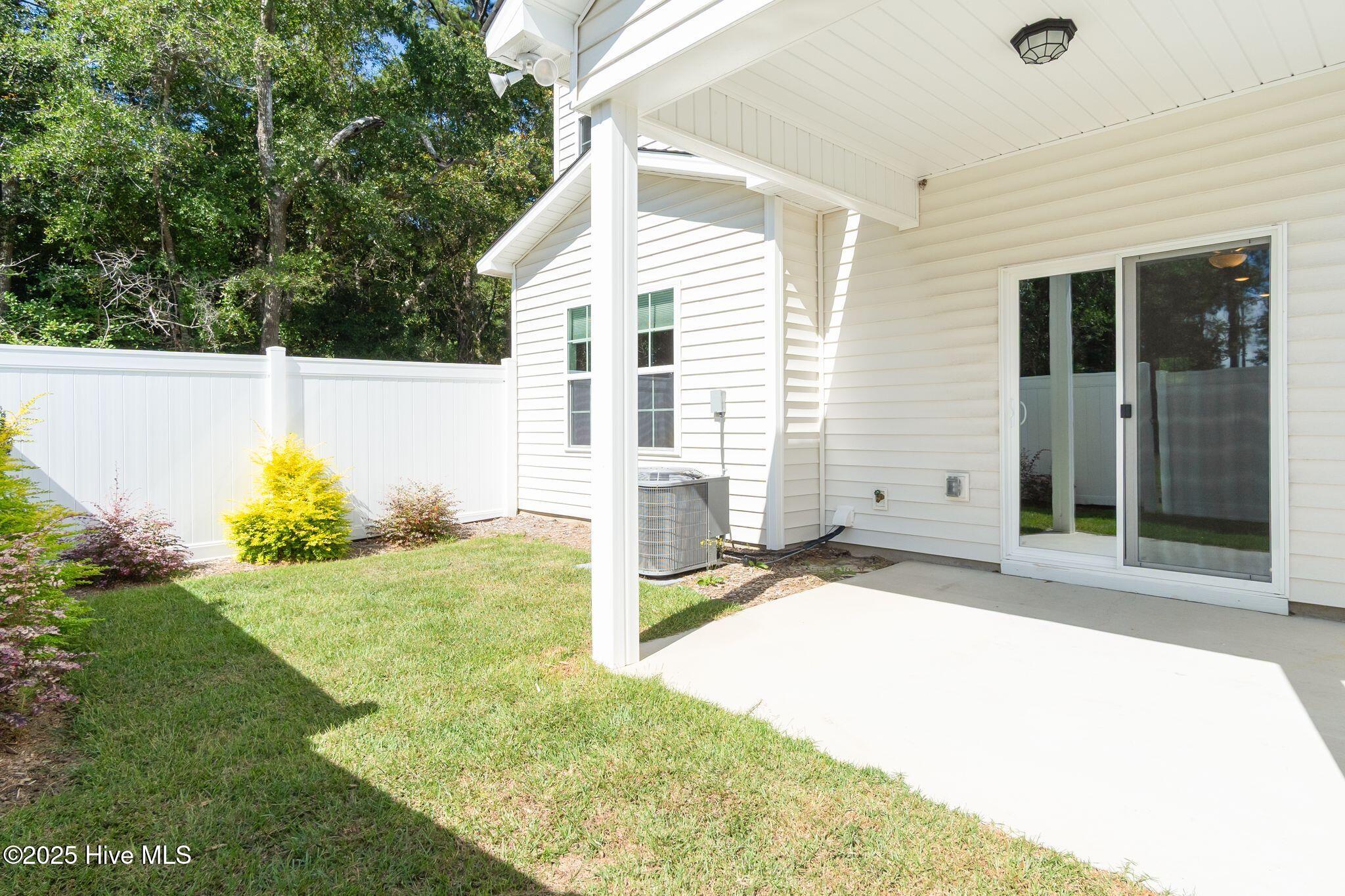 100531651 | Photo 35