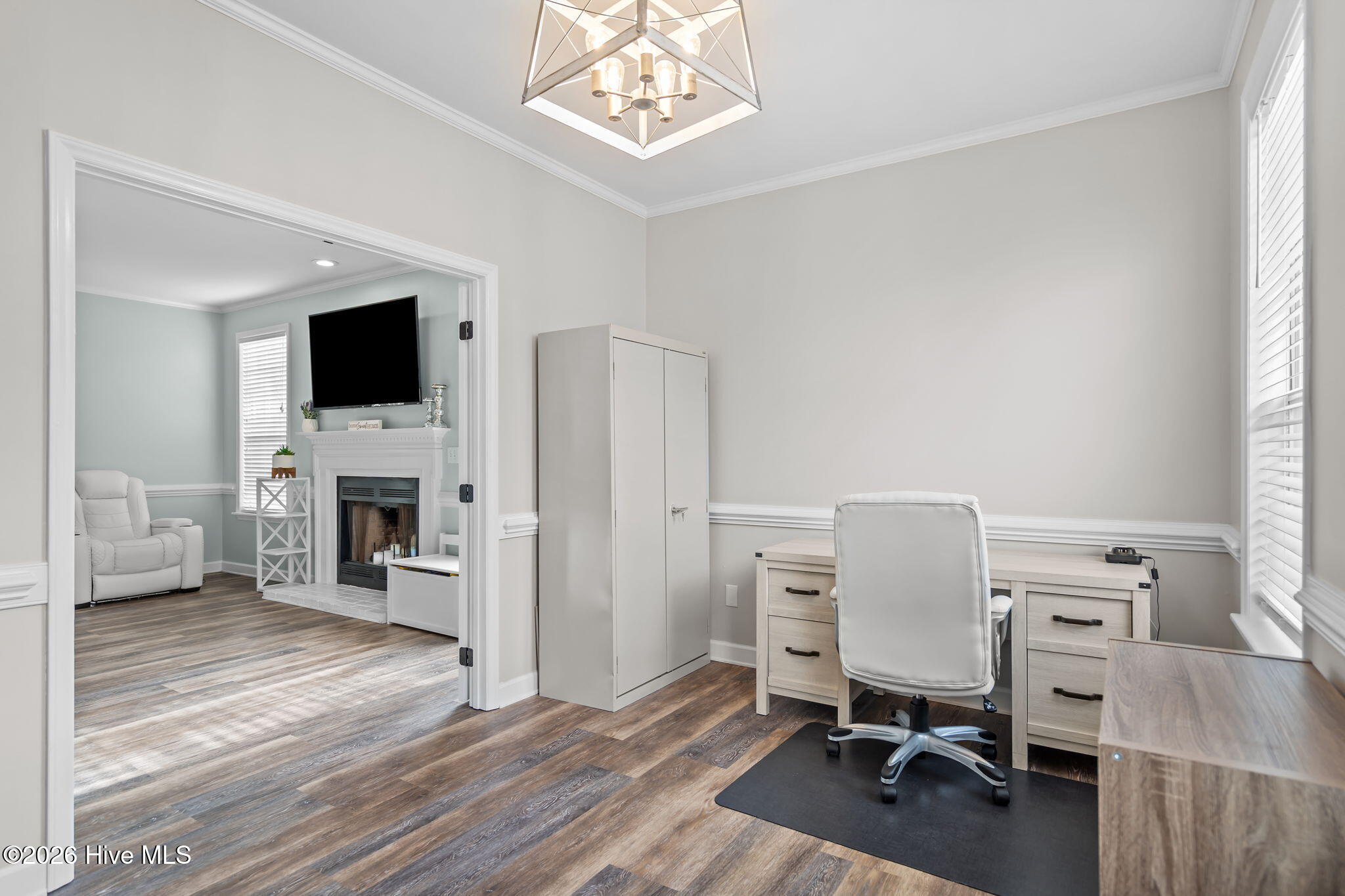 100548092 | Photo 25