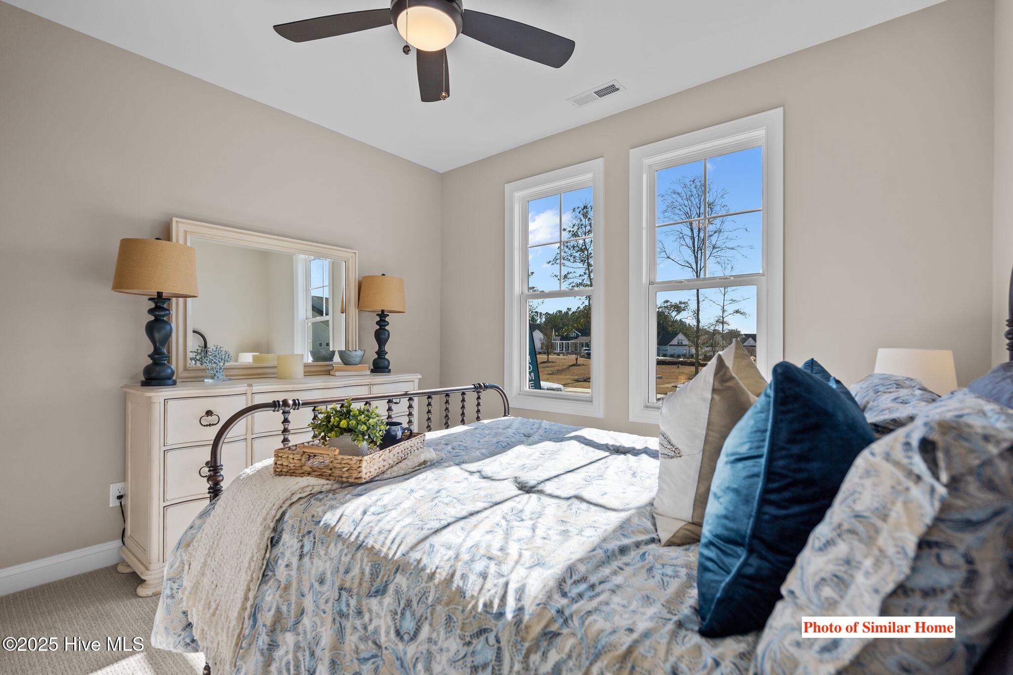 100545835 | Photo 38