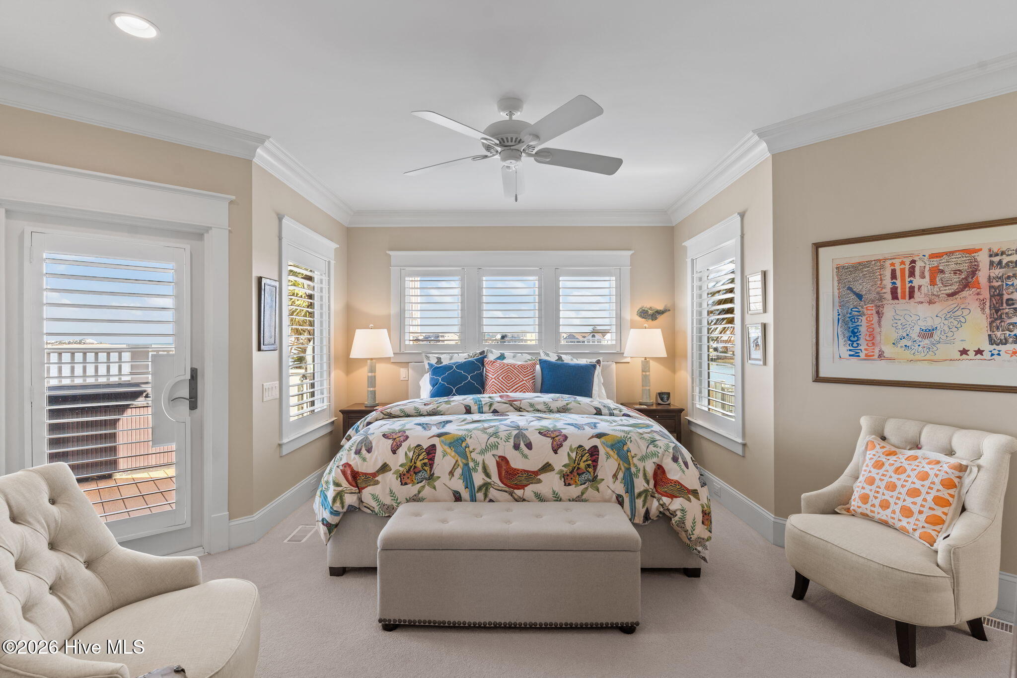 100554777 | Photo 62