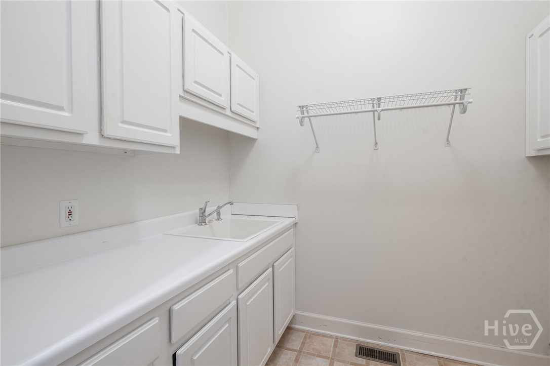 2 Franklin Creek Road S, Savannah, GA, 31411