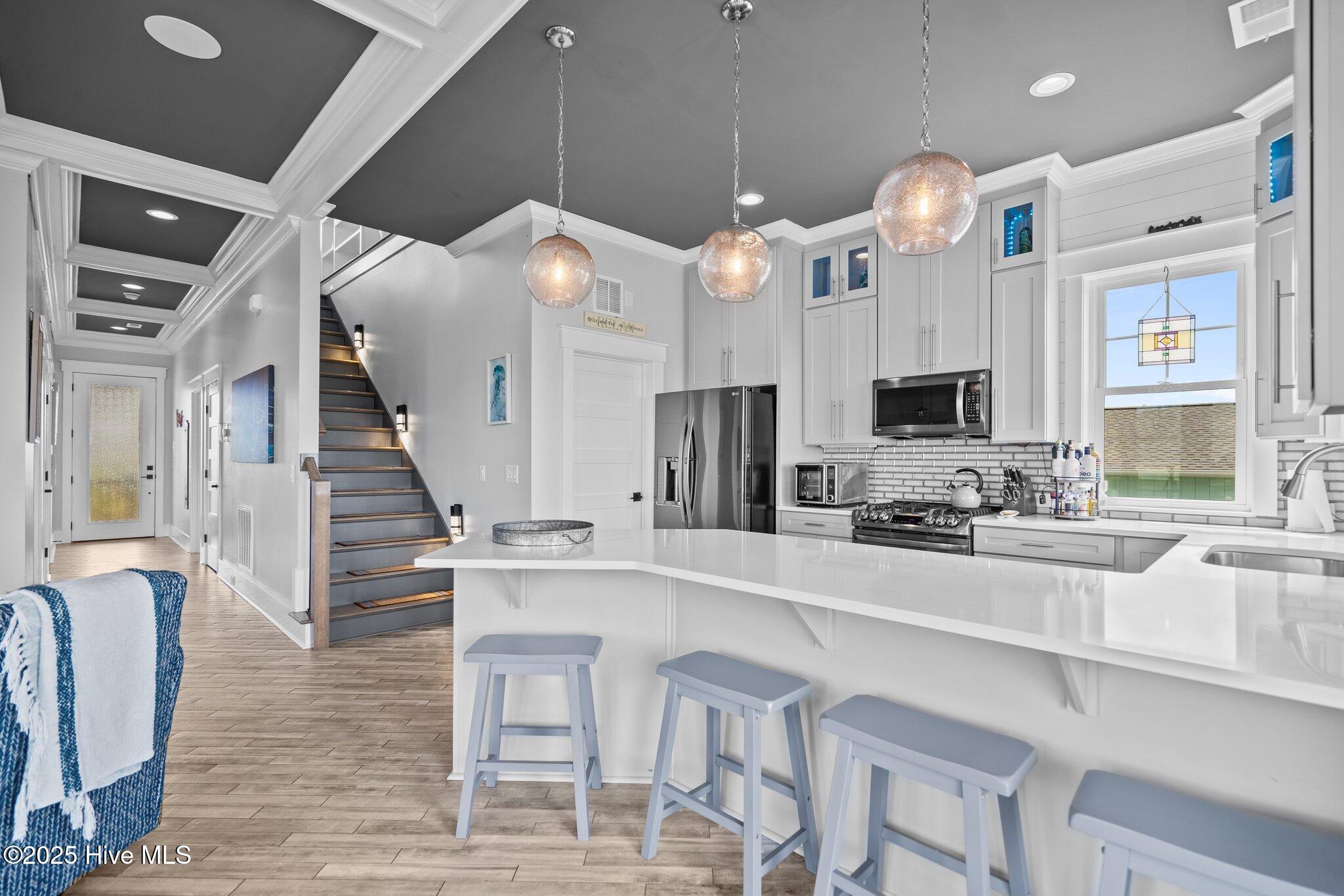 100514029 | Photo 17