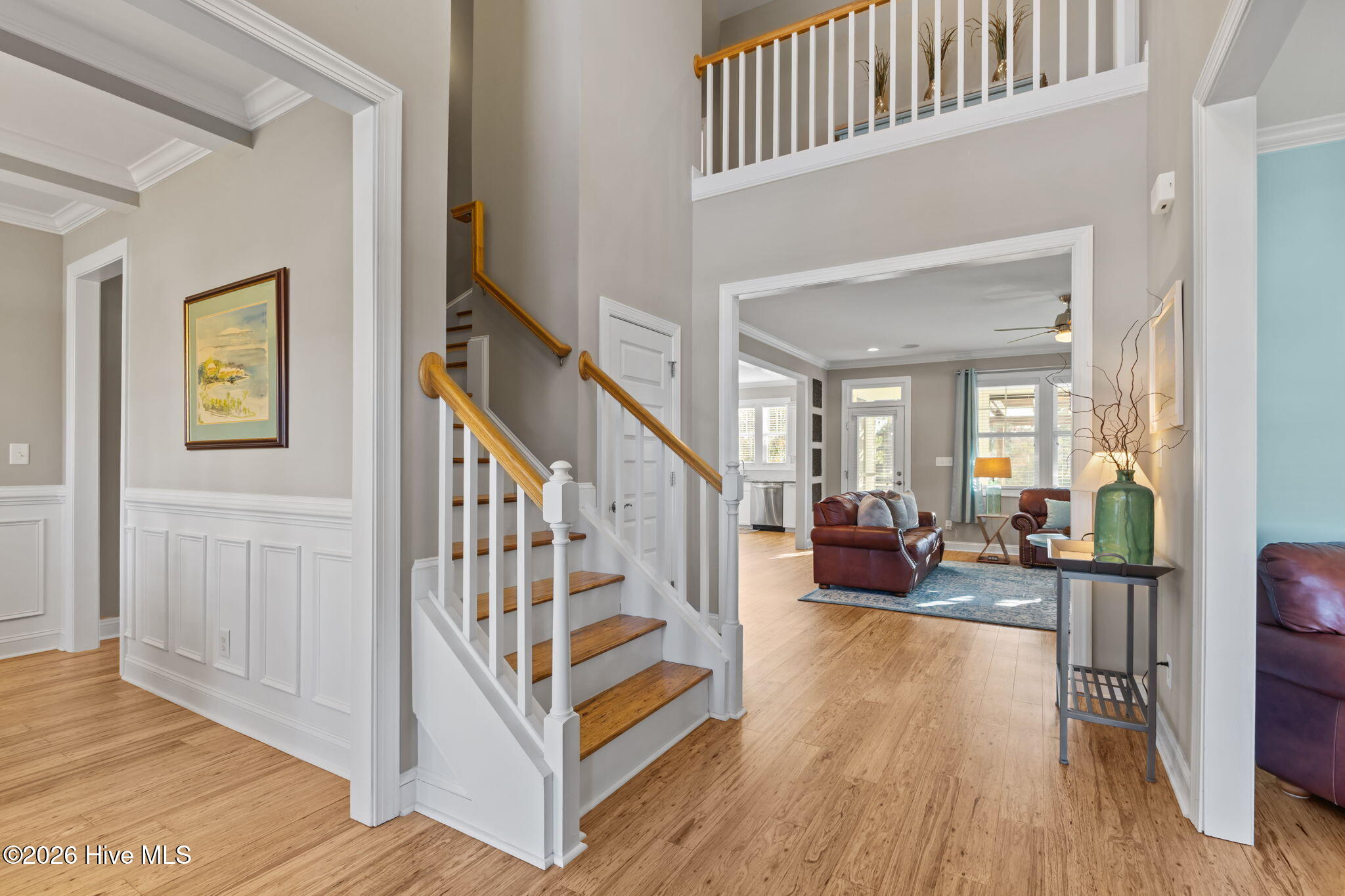 100560344 | Photo 35