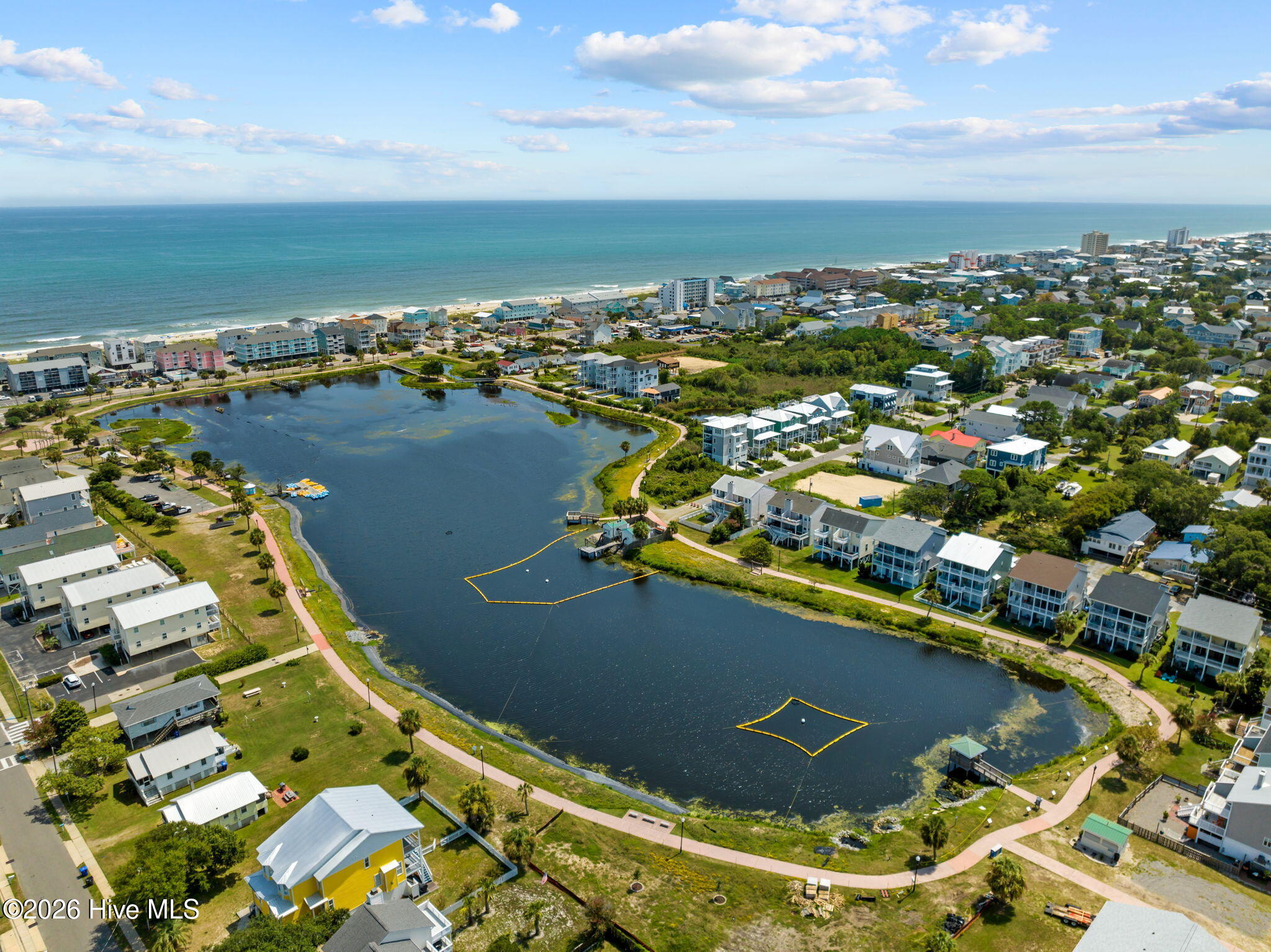 100563786 | Photo 39