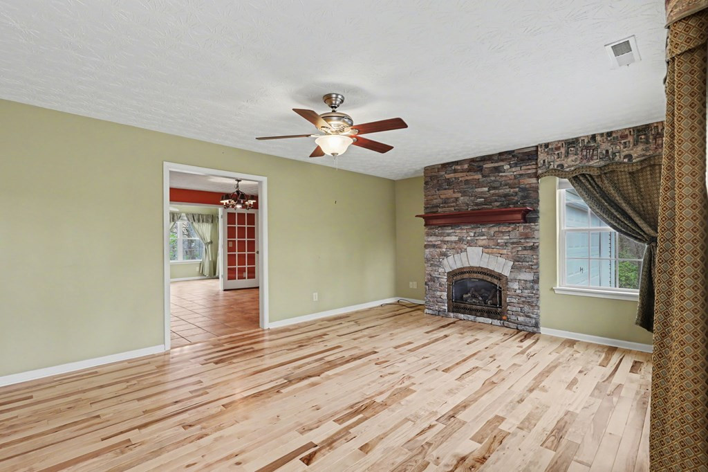 368 Sierra Springs Drive, Murphy, NC 28906 Listing Photo  13