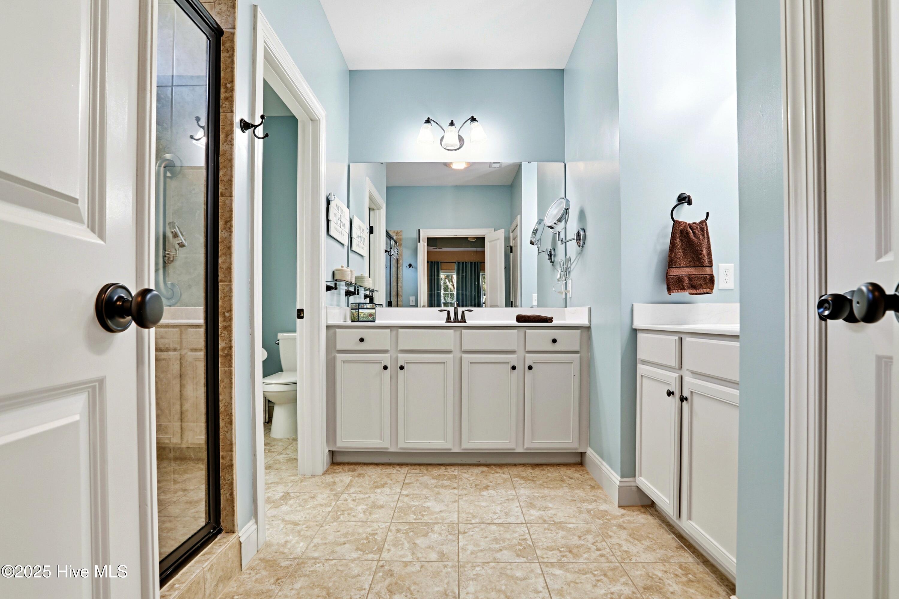 100539112 | Photo 19