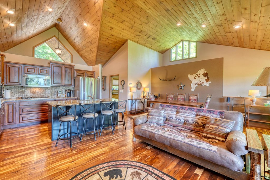 Exterior photo of 855 Smokey Hollow Drive, Murphy, NC 28906. MLS: 98544604