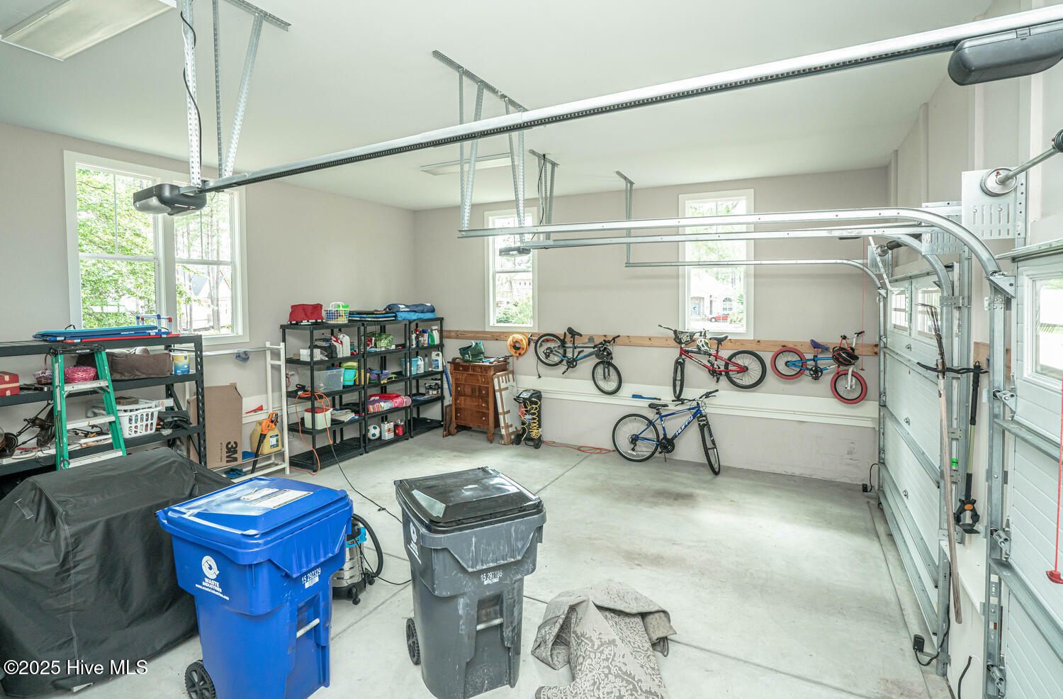 100566478 | Photo 61