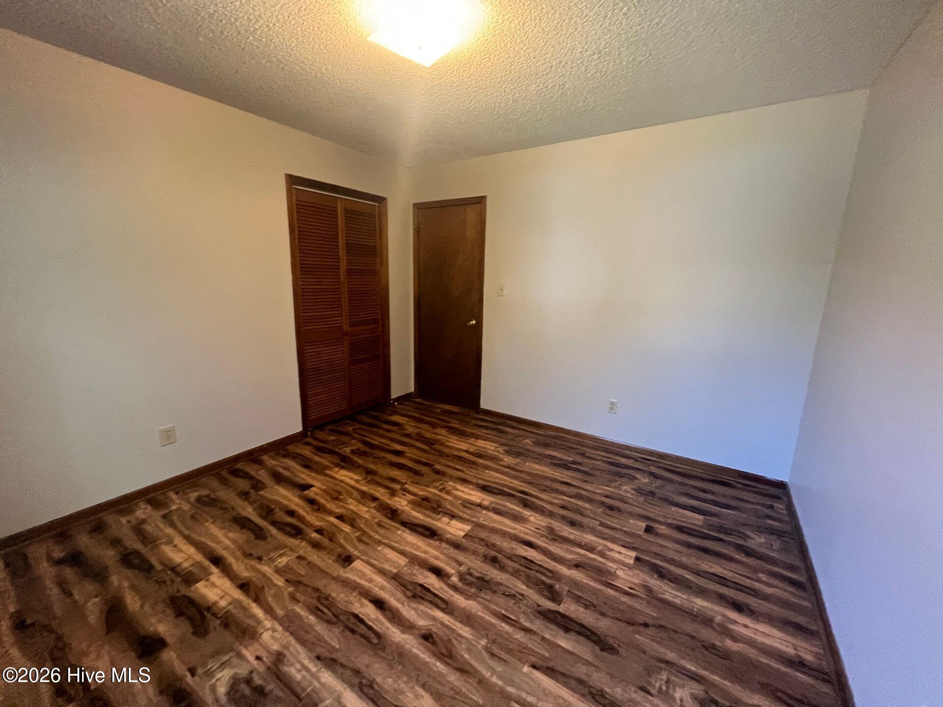 100564783 | Photo 17