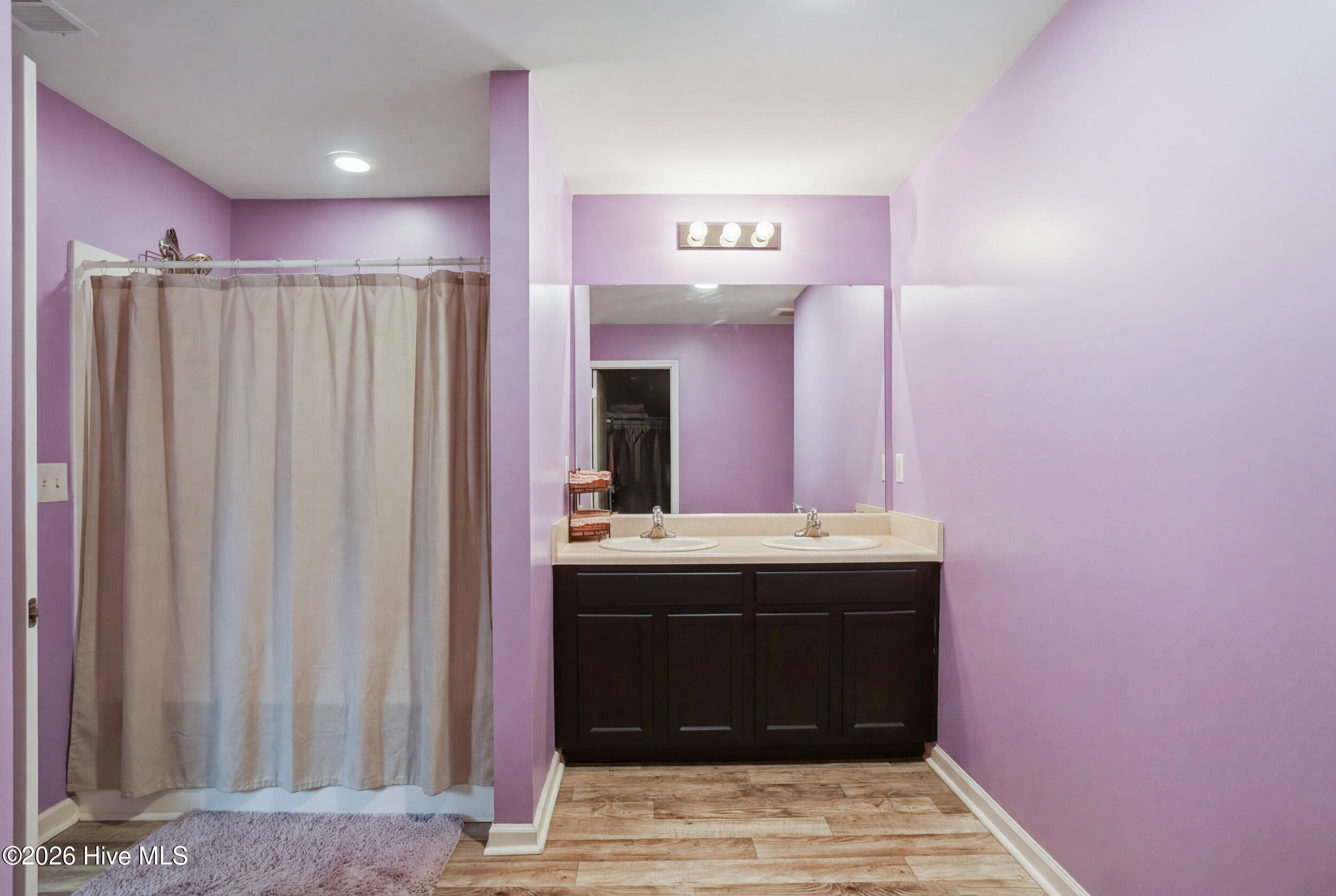 100556513 | Photo 27