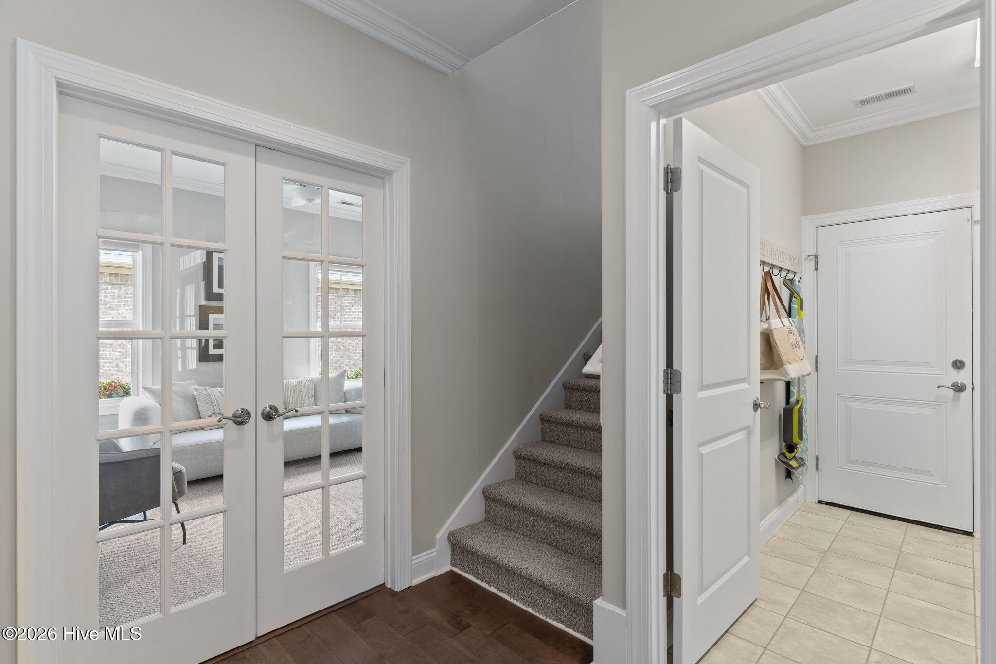 100560533 | Photo 25