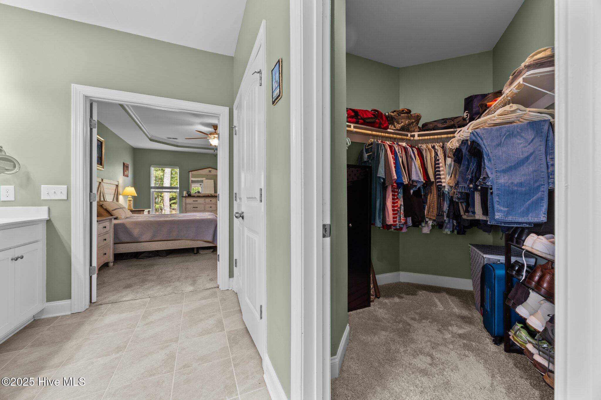 100518510 | Photo 22