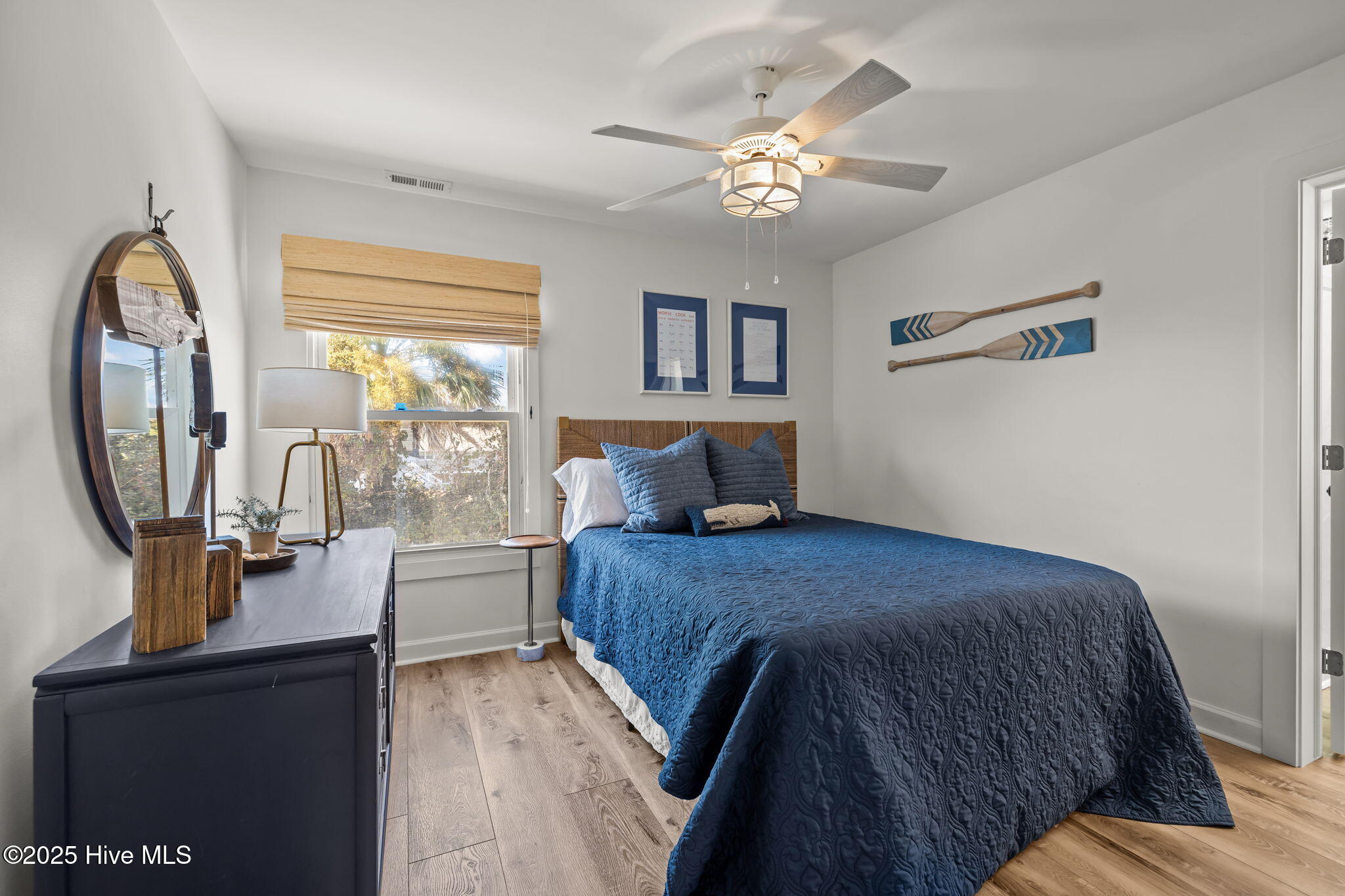 100536314 | Photo 22