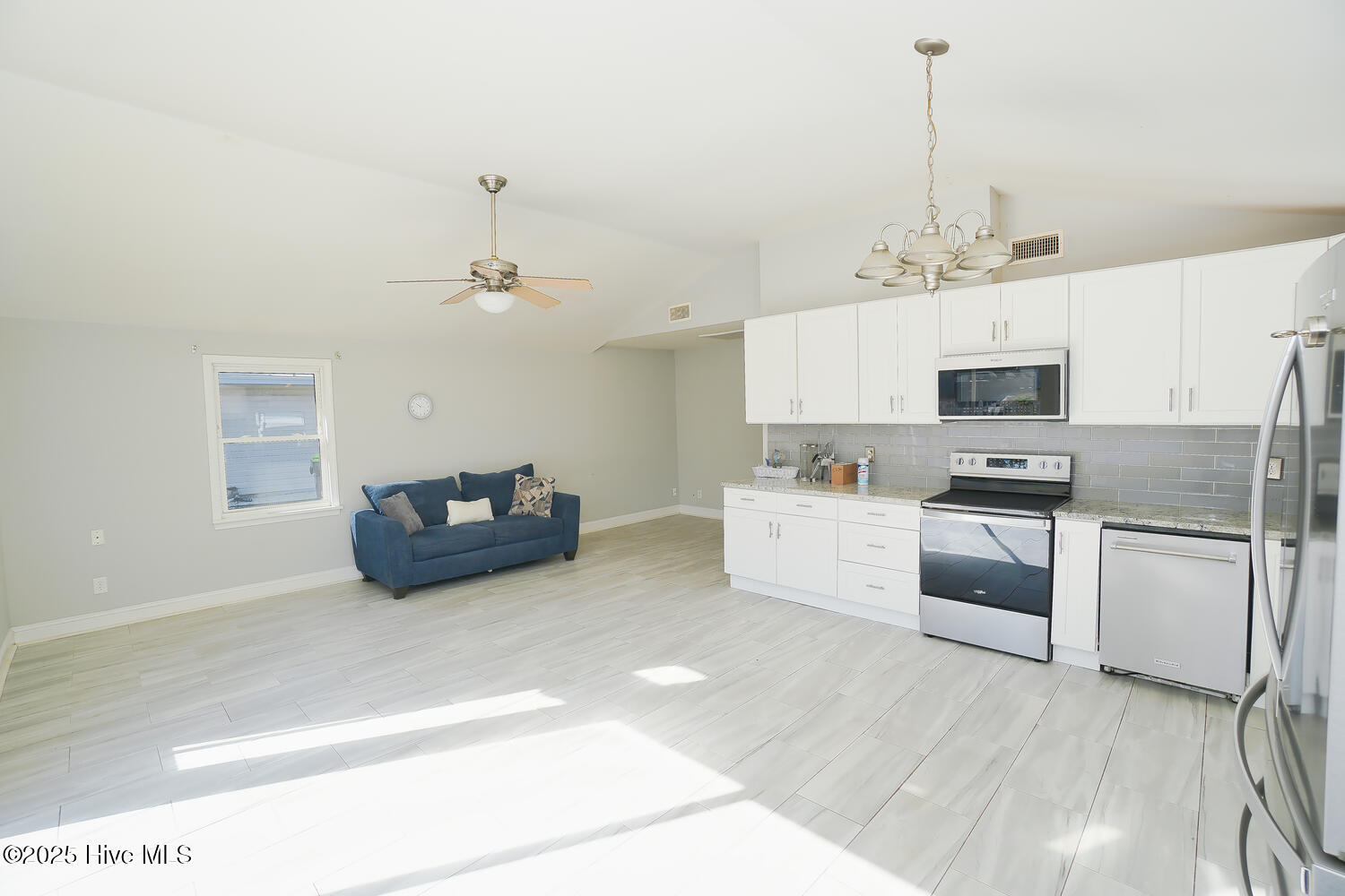 Homes for sale in Oak Island, NC | 127 Nw 10Th St, Oak Island, NC 28465 | MLS# 100534468