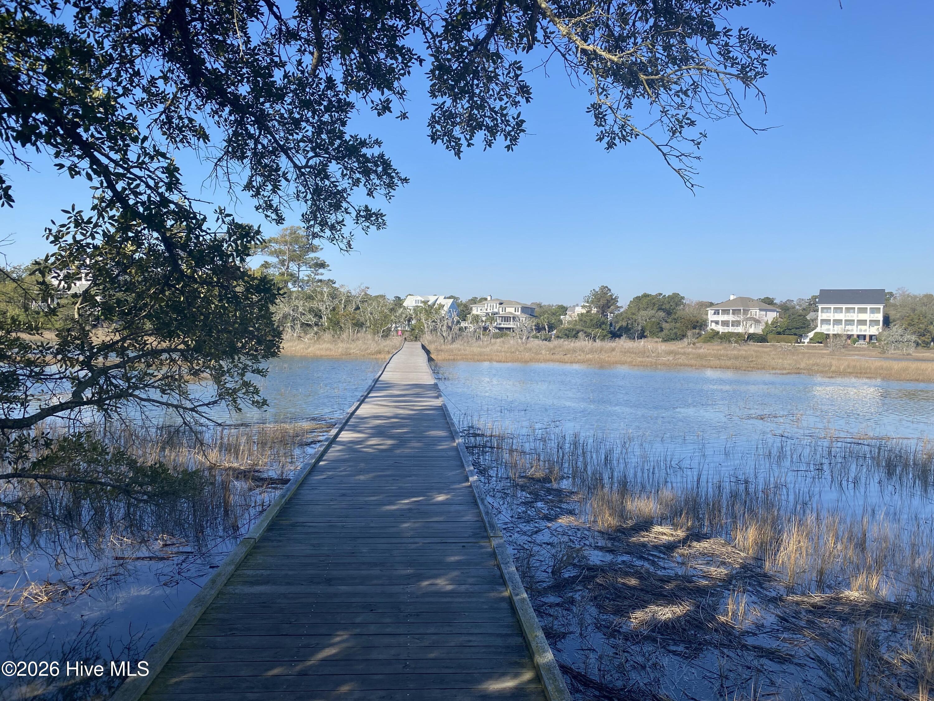 100549604 | Photo 30