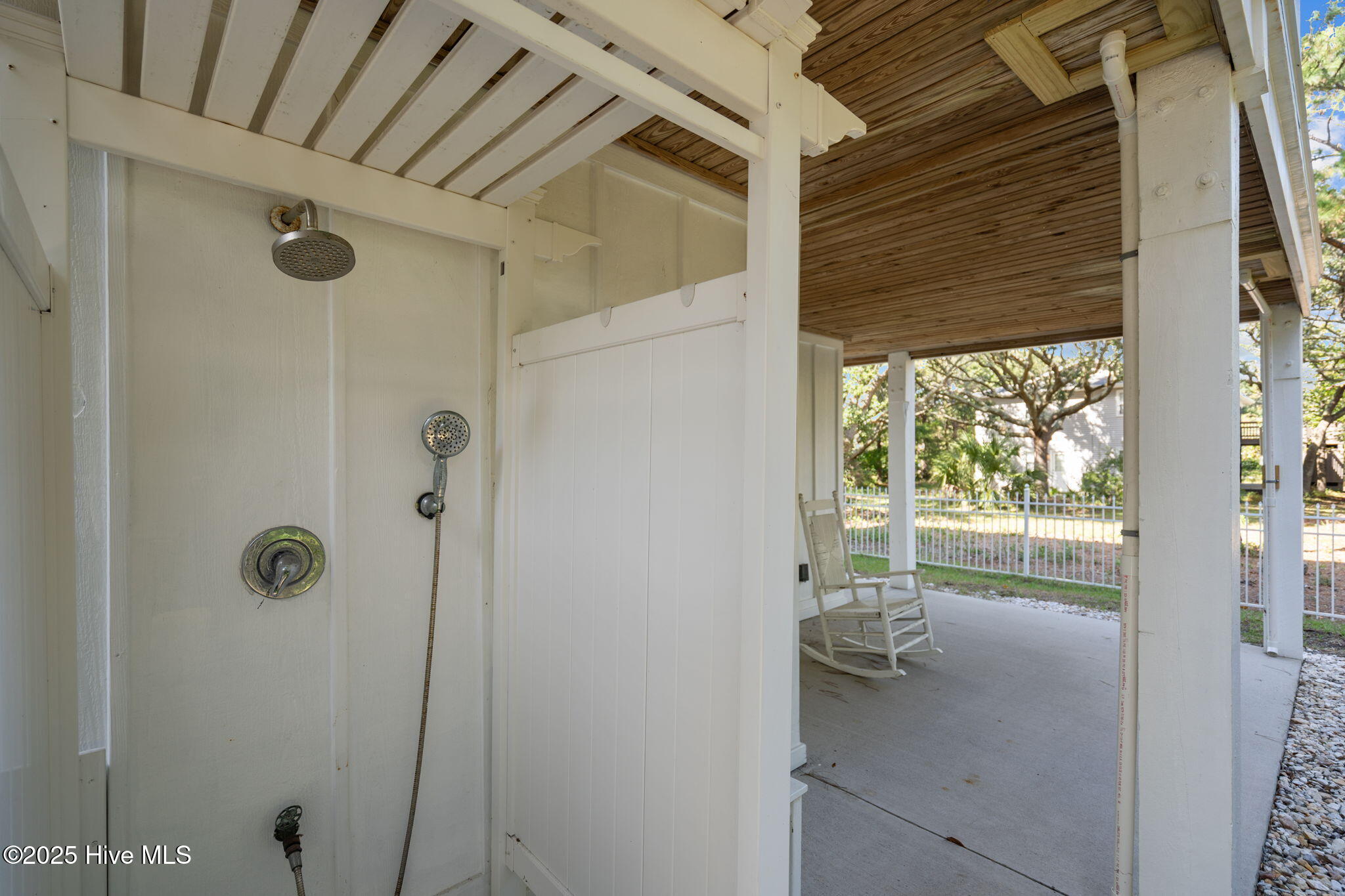 100555511 | Photo 56