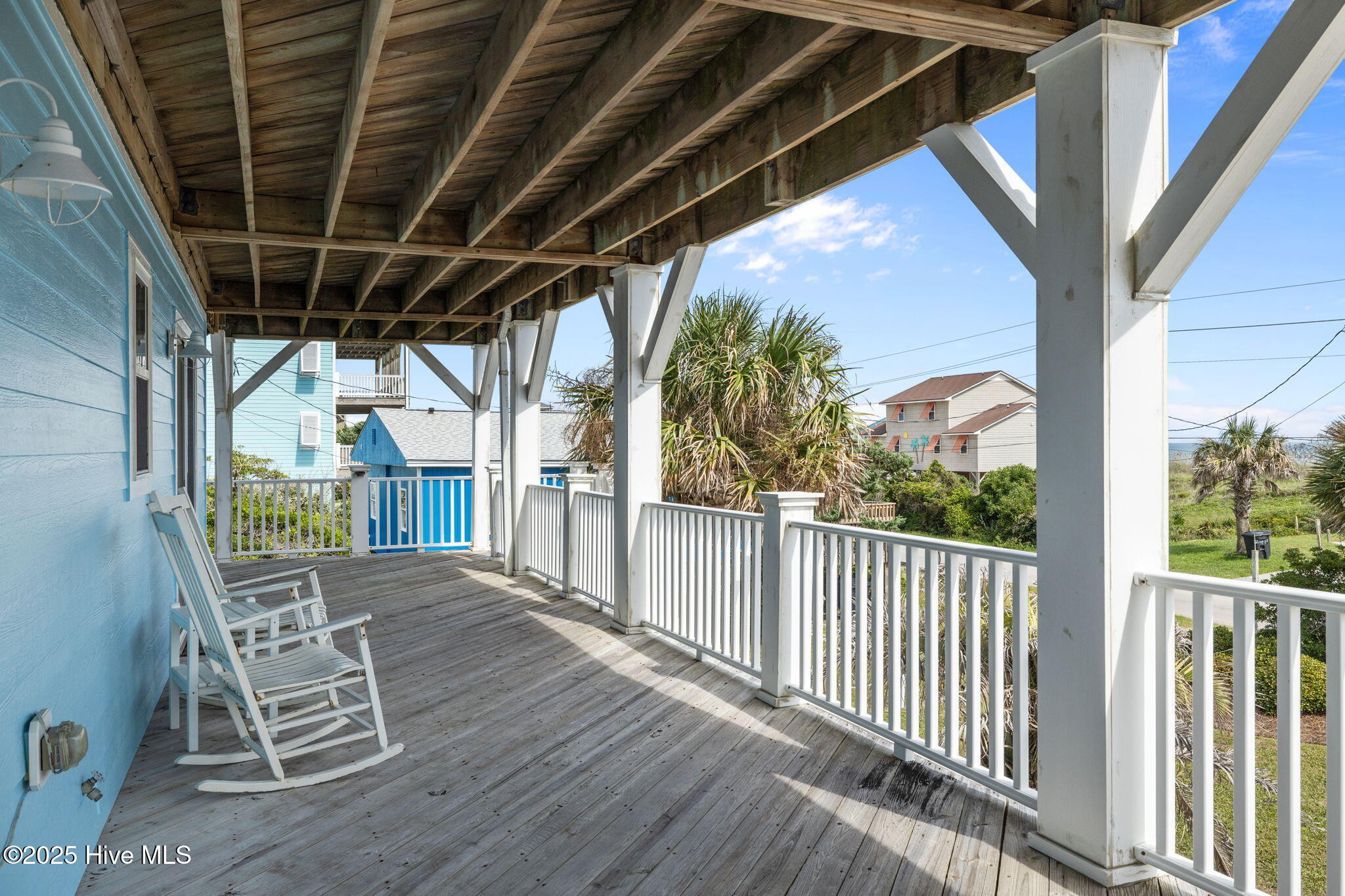 100509576 | Photo 34