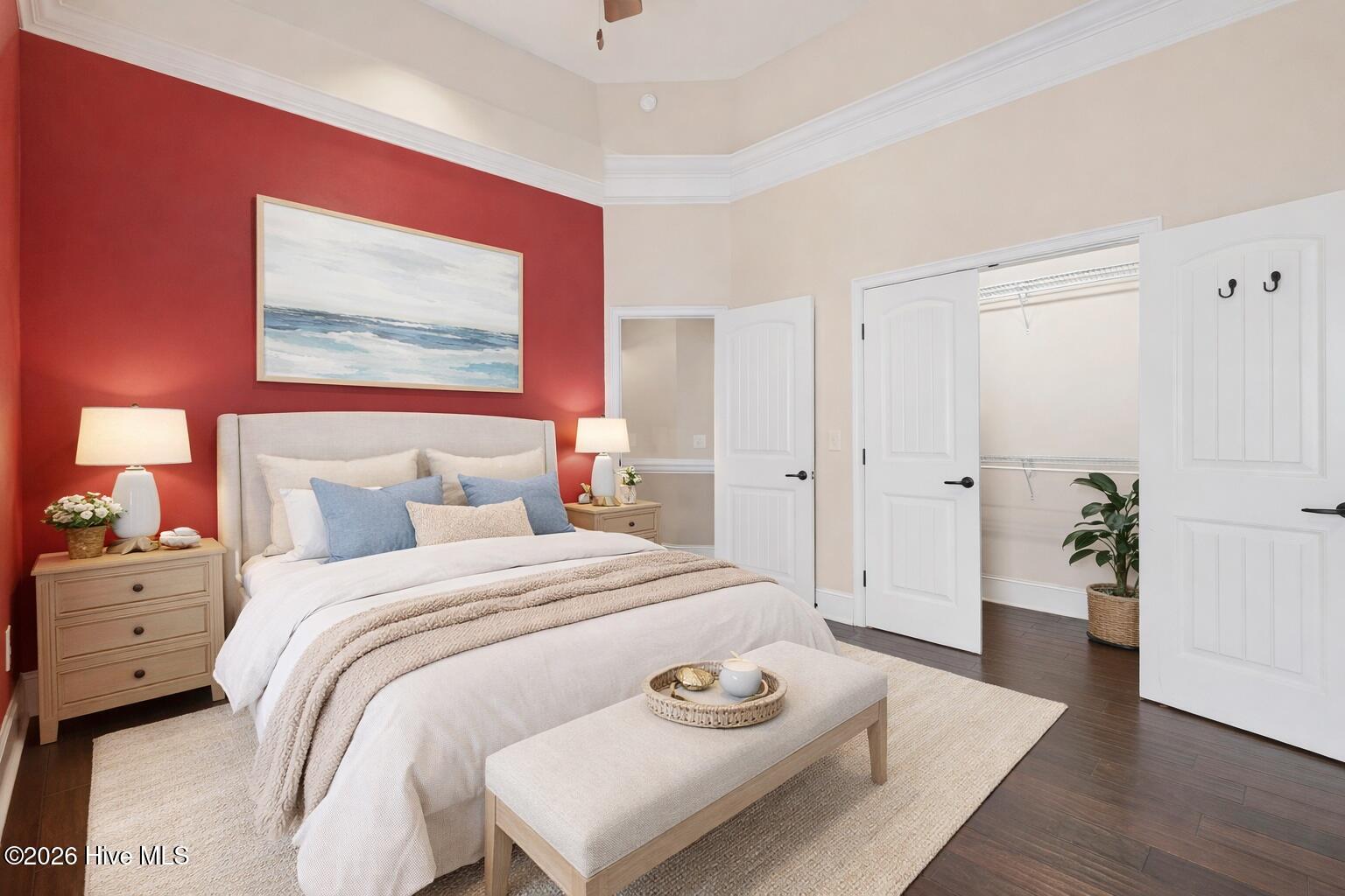 100560240 | Photo 33