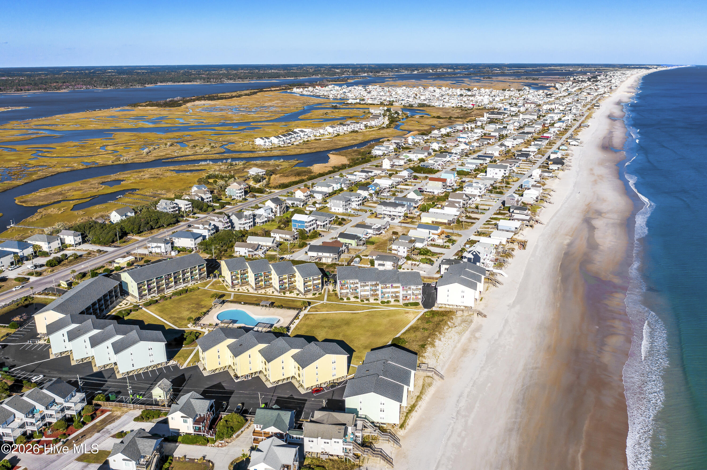 100564975 | Photo 32